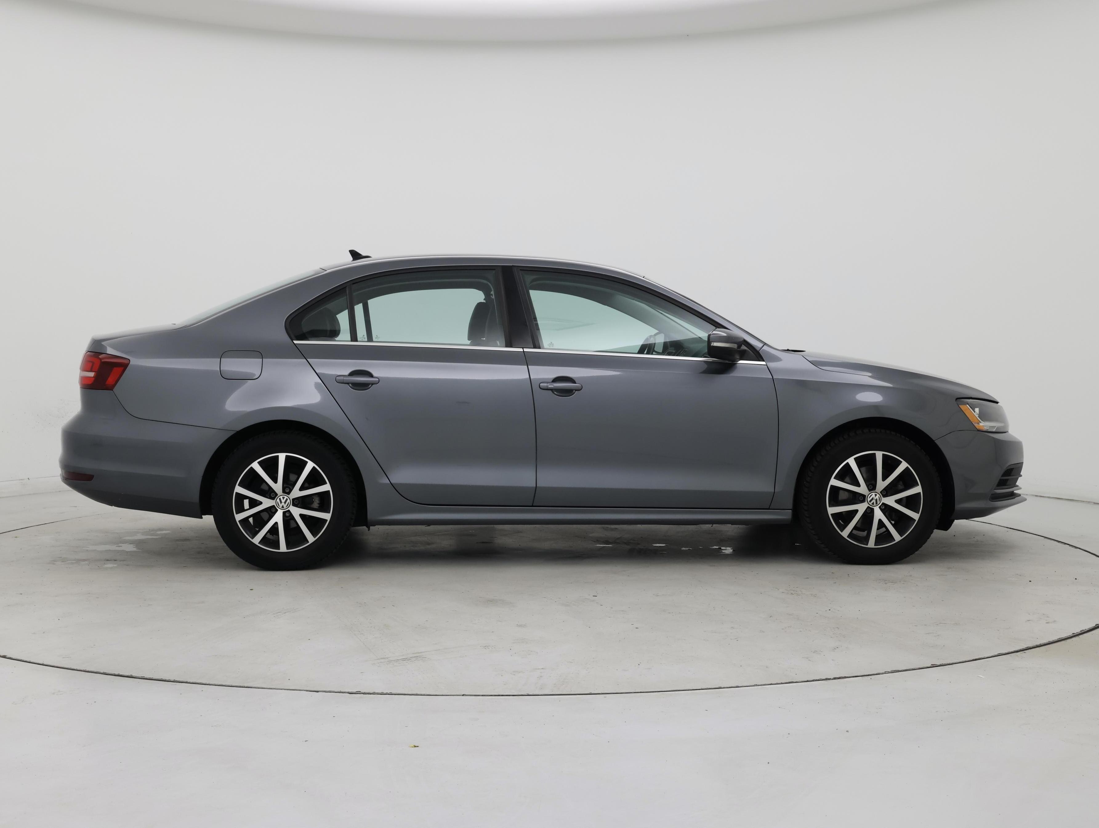 Thumbnail: 2017 Volkswagen Jetta - 7