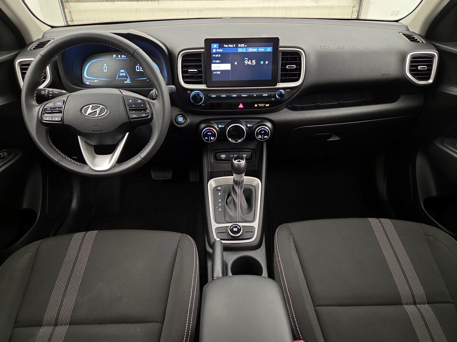 Thumbnail: 2024 Hyundai Venue - 9