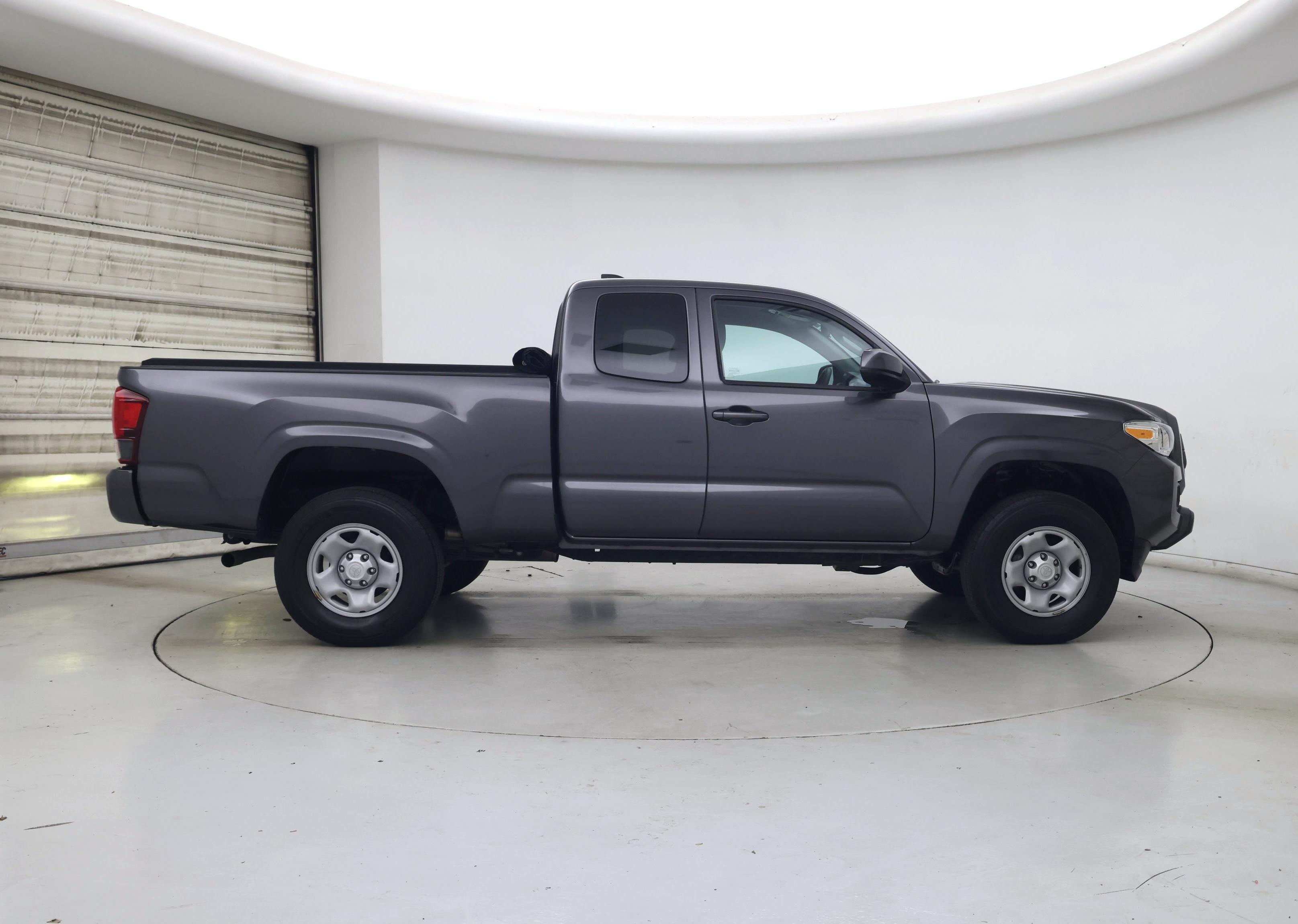 Thumbnail: 2023 Toyota Tacoma - 7