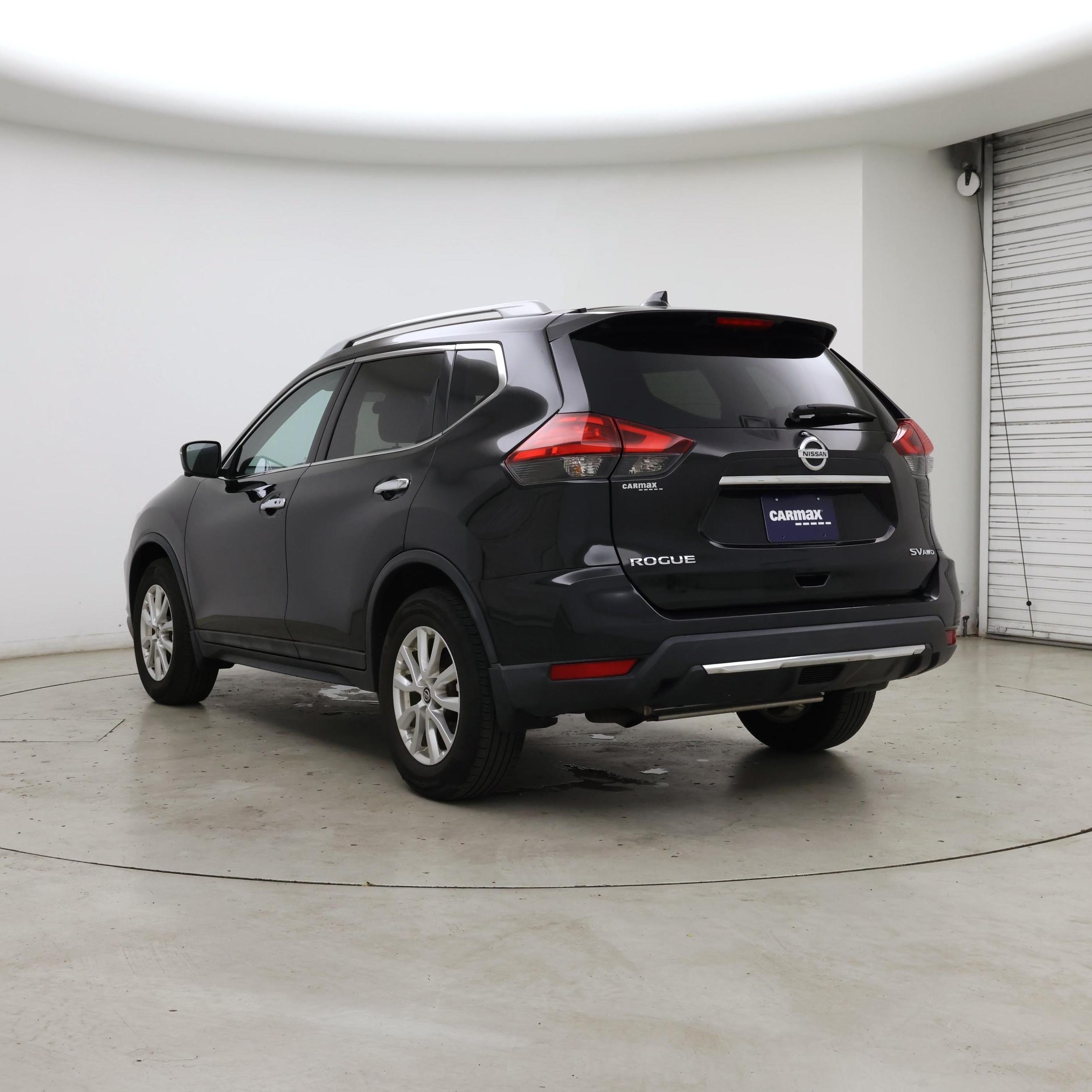 Thumbnail: 2017 Nissan Rogue - 2