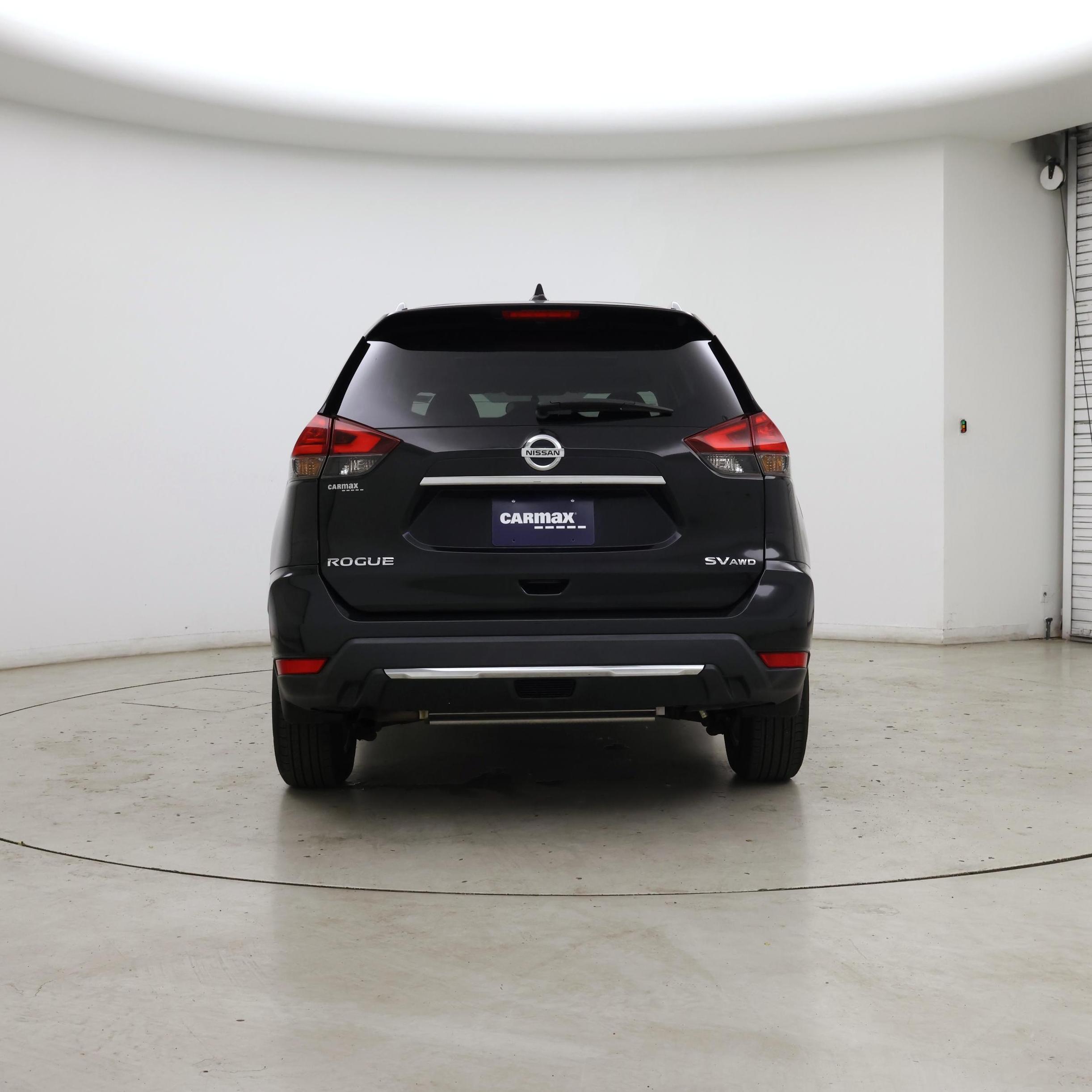 Thumbnail: 2017 Nissan Rogue - 6