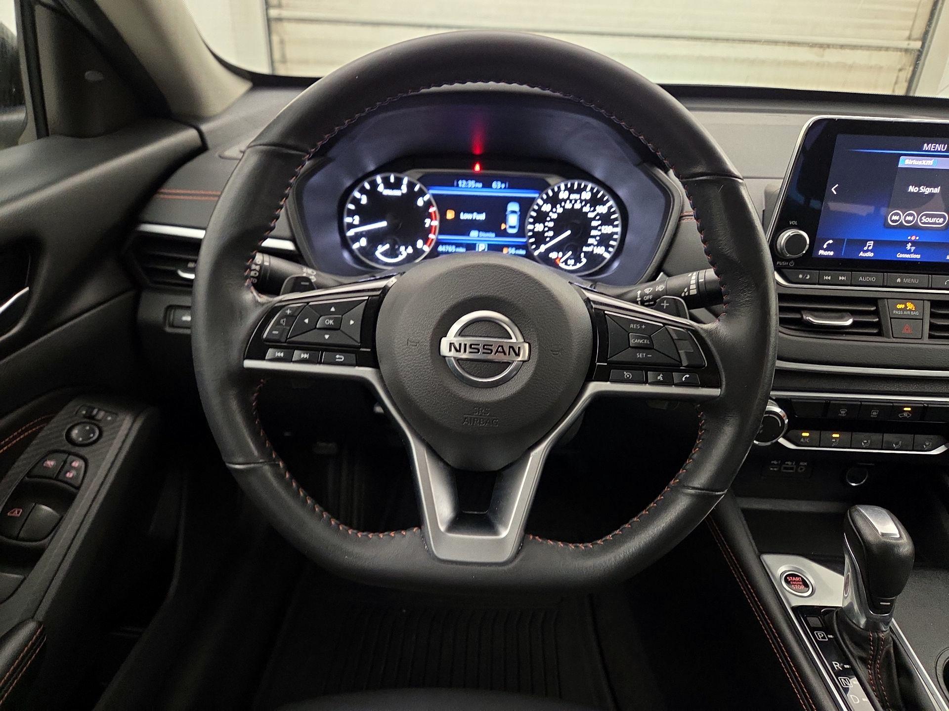 Thumbnail: 2021 Nissan Altima - 10