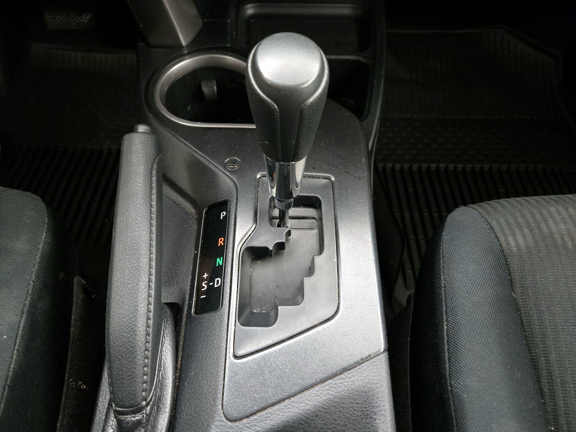 Thumbnail: 2016 Toyota RAV4 - 17