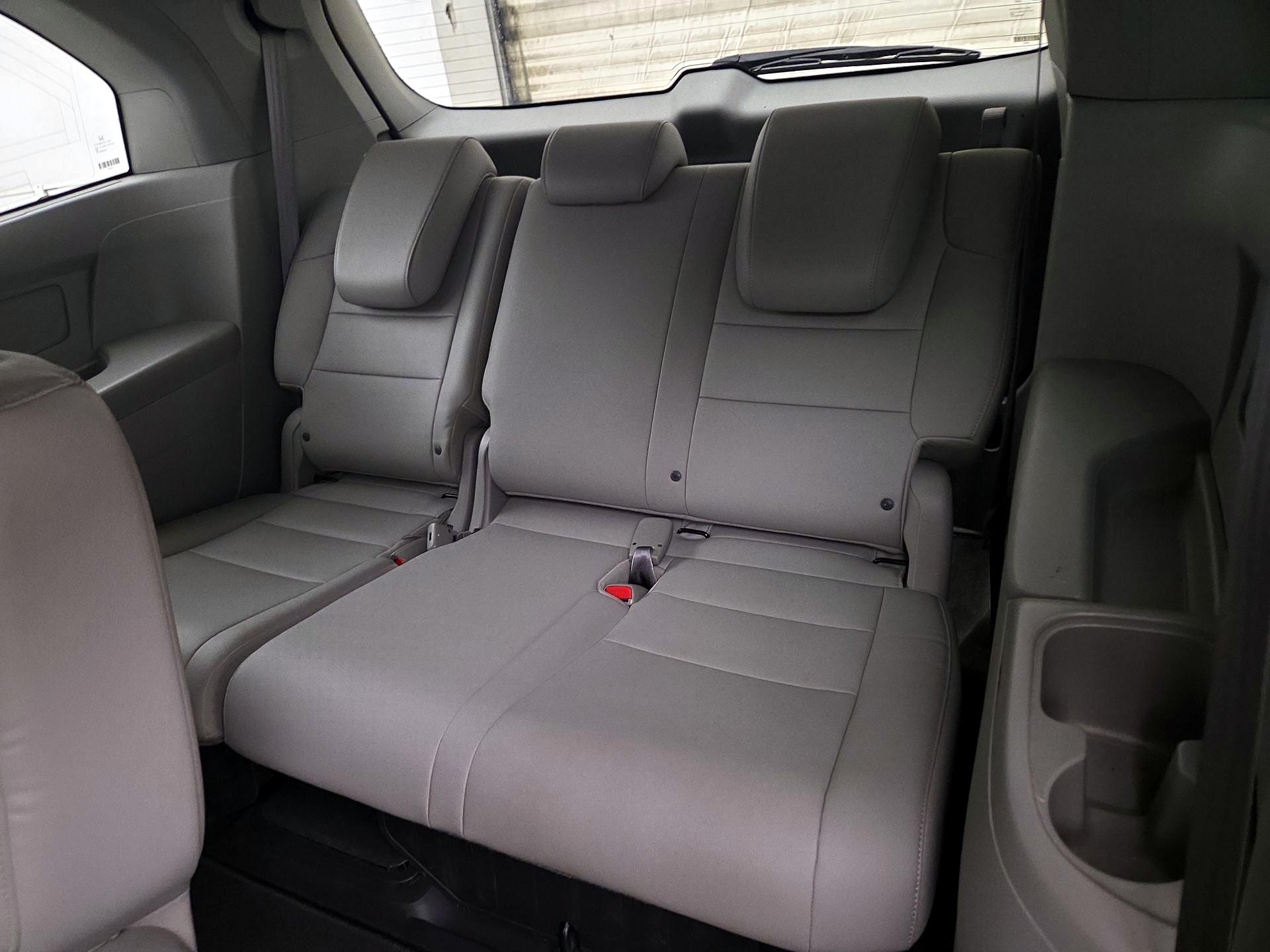 Thumbnail: 2016 Honda Odyssey - 20