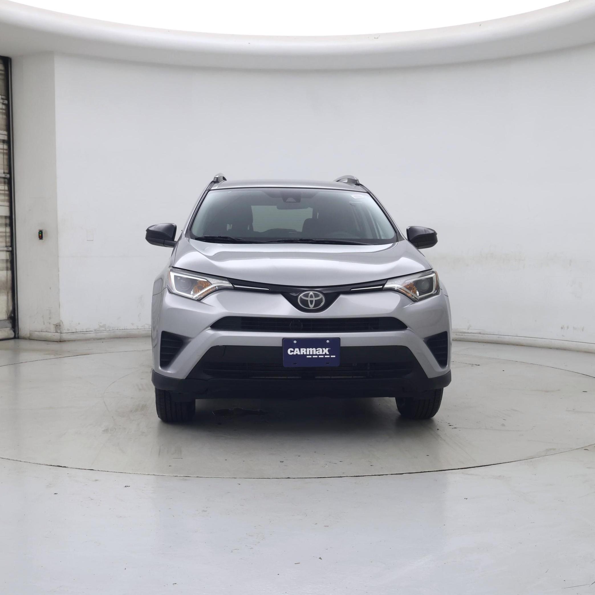 Thumbnail: 2017 Toyota RAV4 - 5