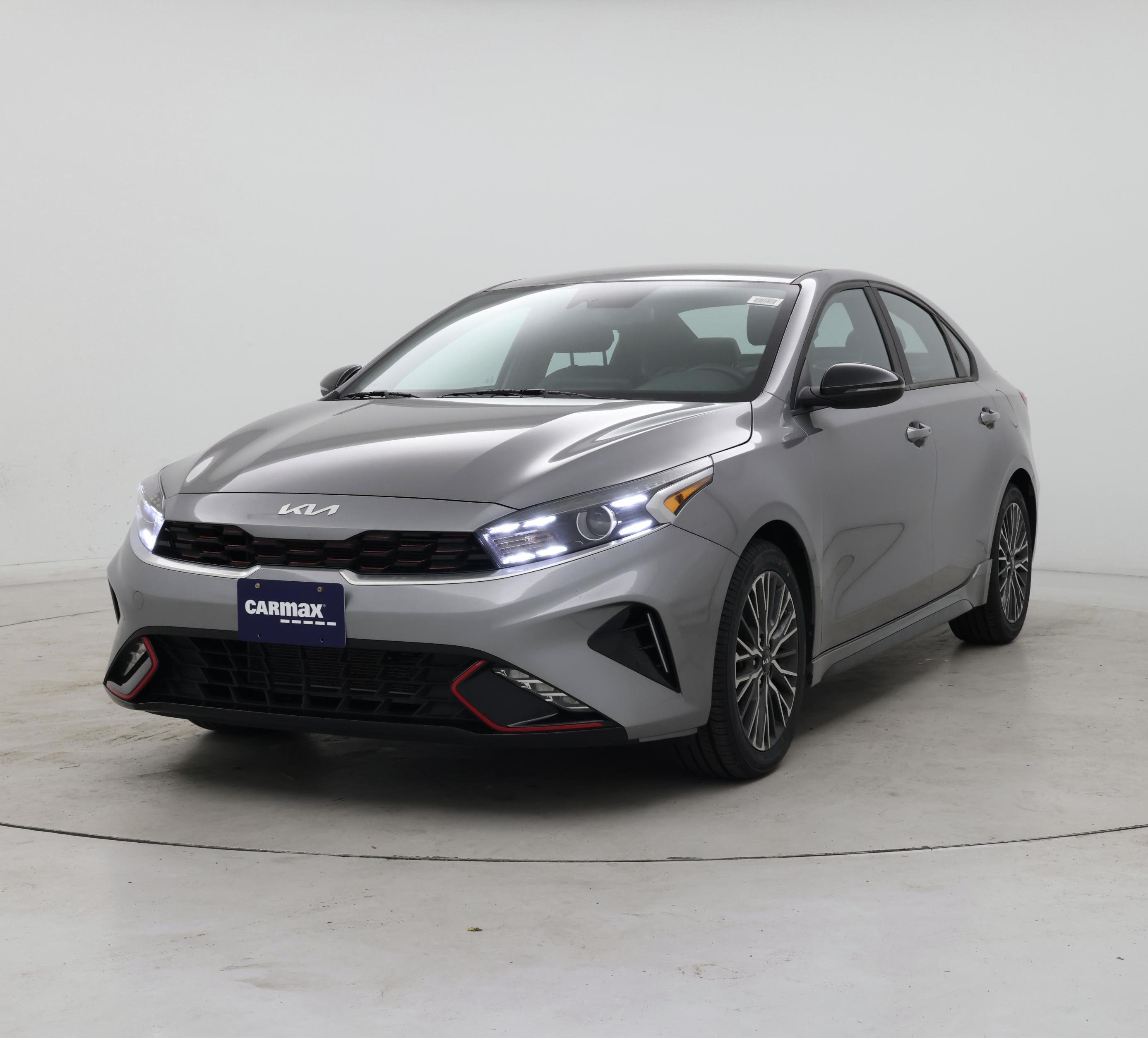 Thumbnail: 2023 Kia Forte - 4