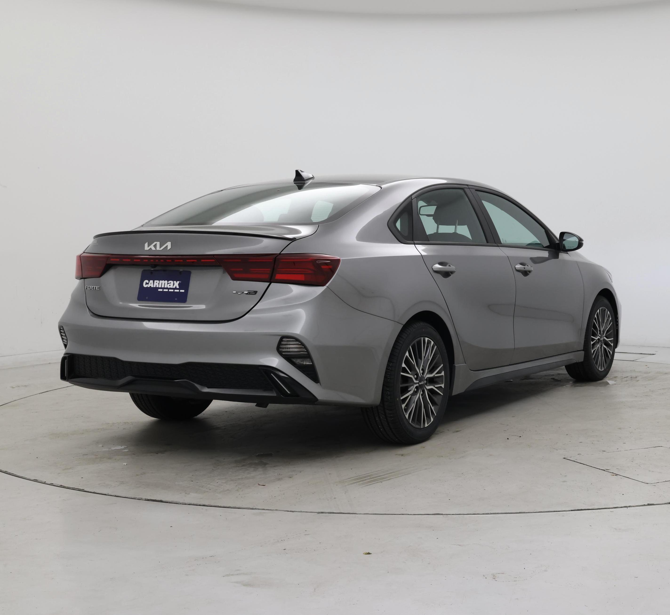 Thumbnail: 2023 Kia Forte - 8