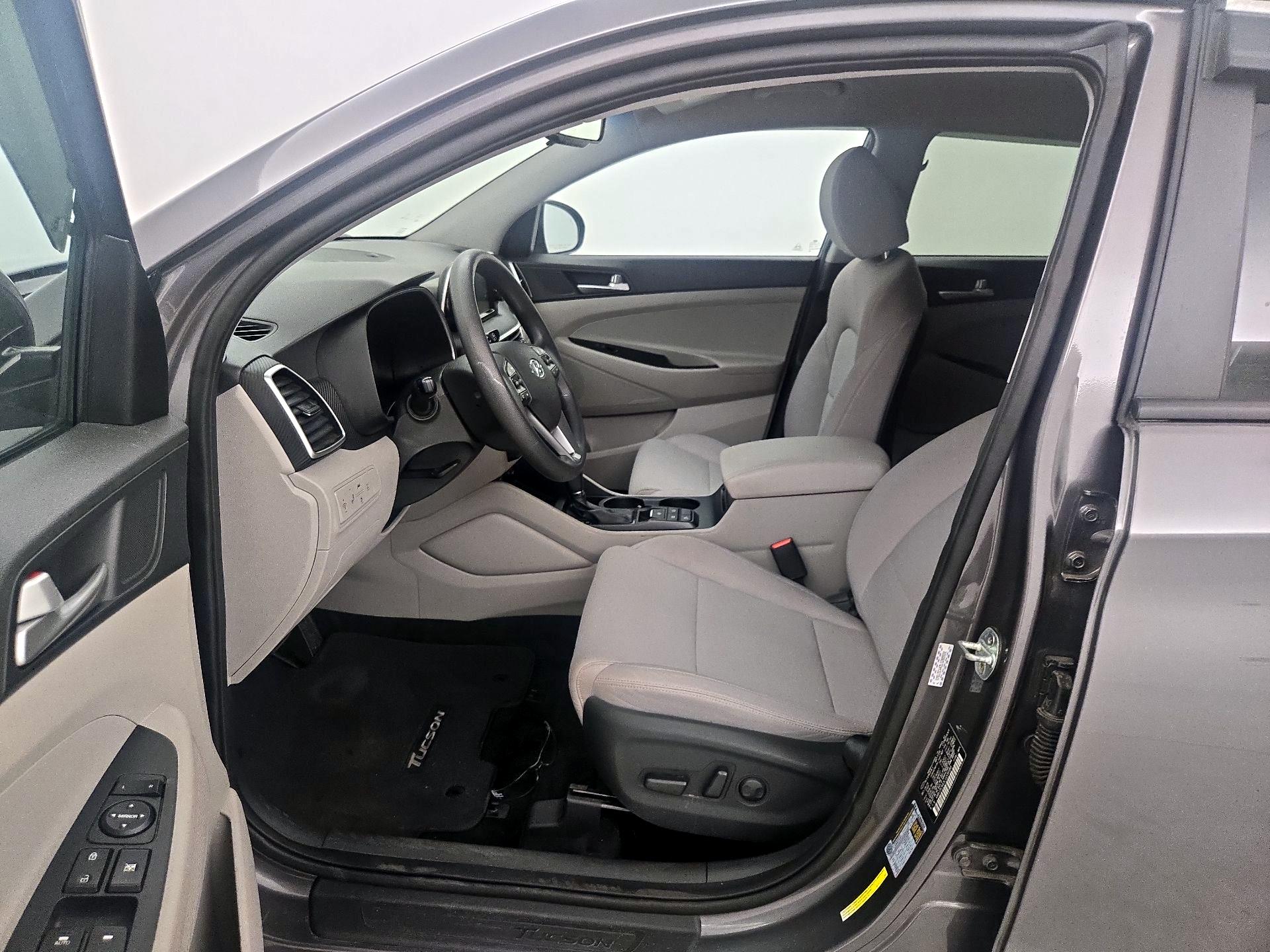 Thumbnail: 2020 Hyundai Tucson - 11