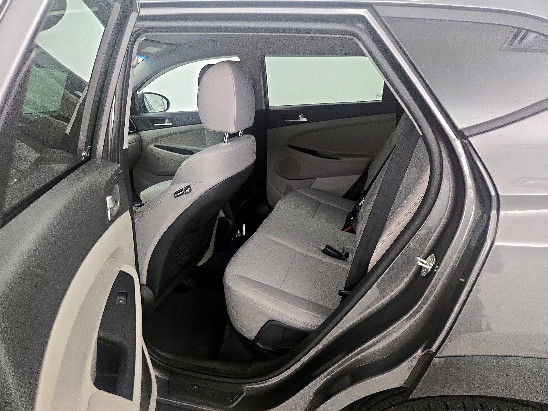 Thumbnail: 2020 Hyundai Tucson - 19