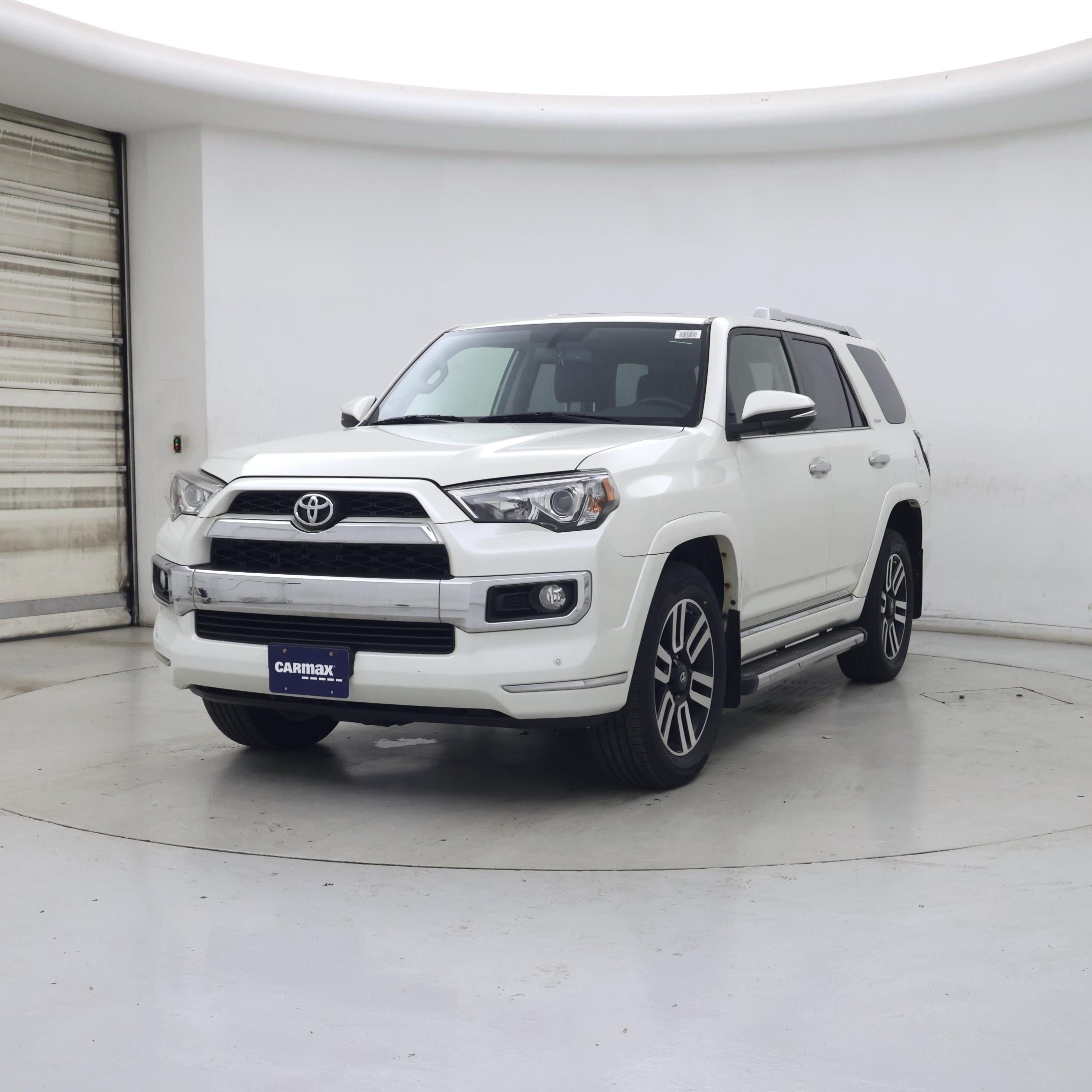 Thumbnail: 2018 Toyota 4Runner - 4