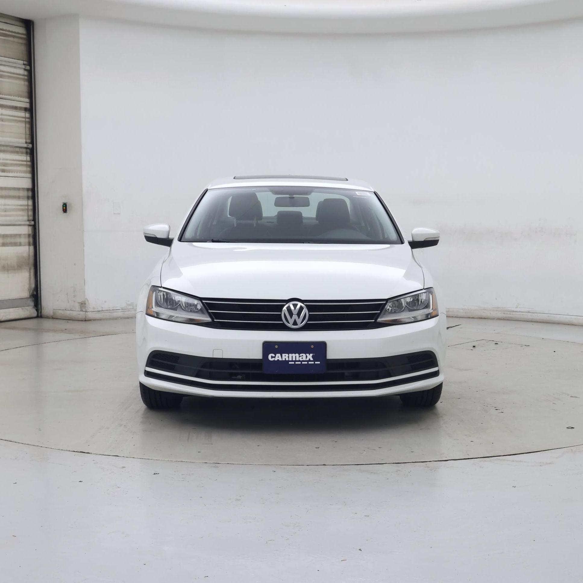 Thumbnail: 2017 Volkswagen Jetta - 5