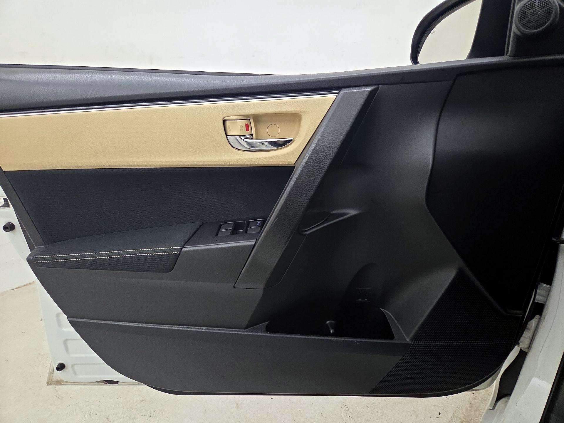 Thumbnail: 2019 Toyota Corolla - 12