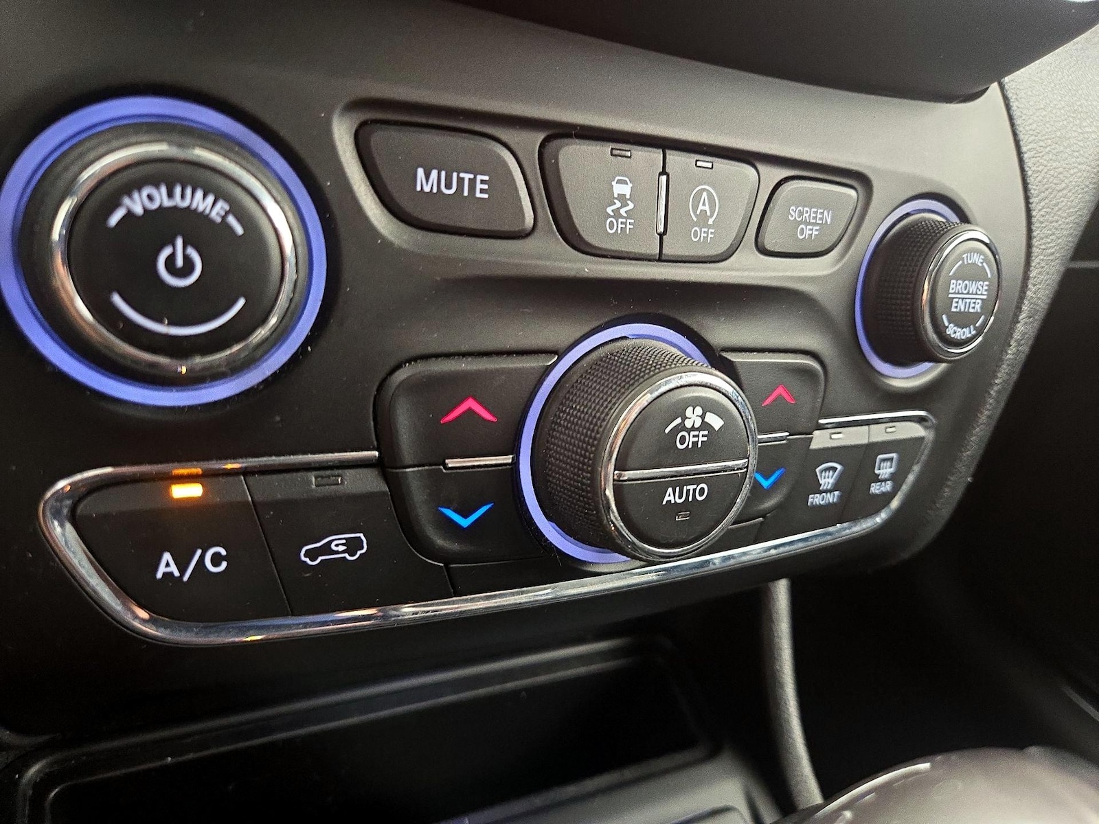 2019 Jeep Cherokee Limited - Photo 18