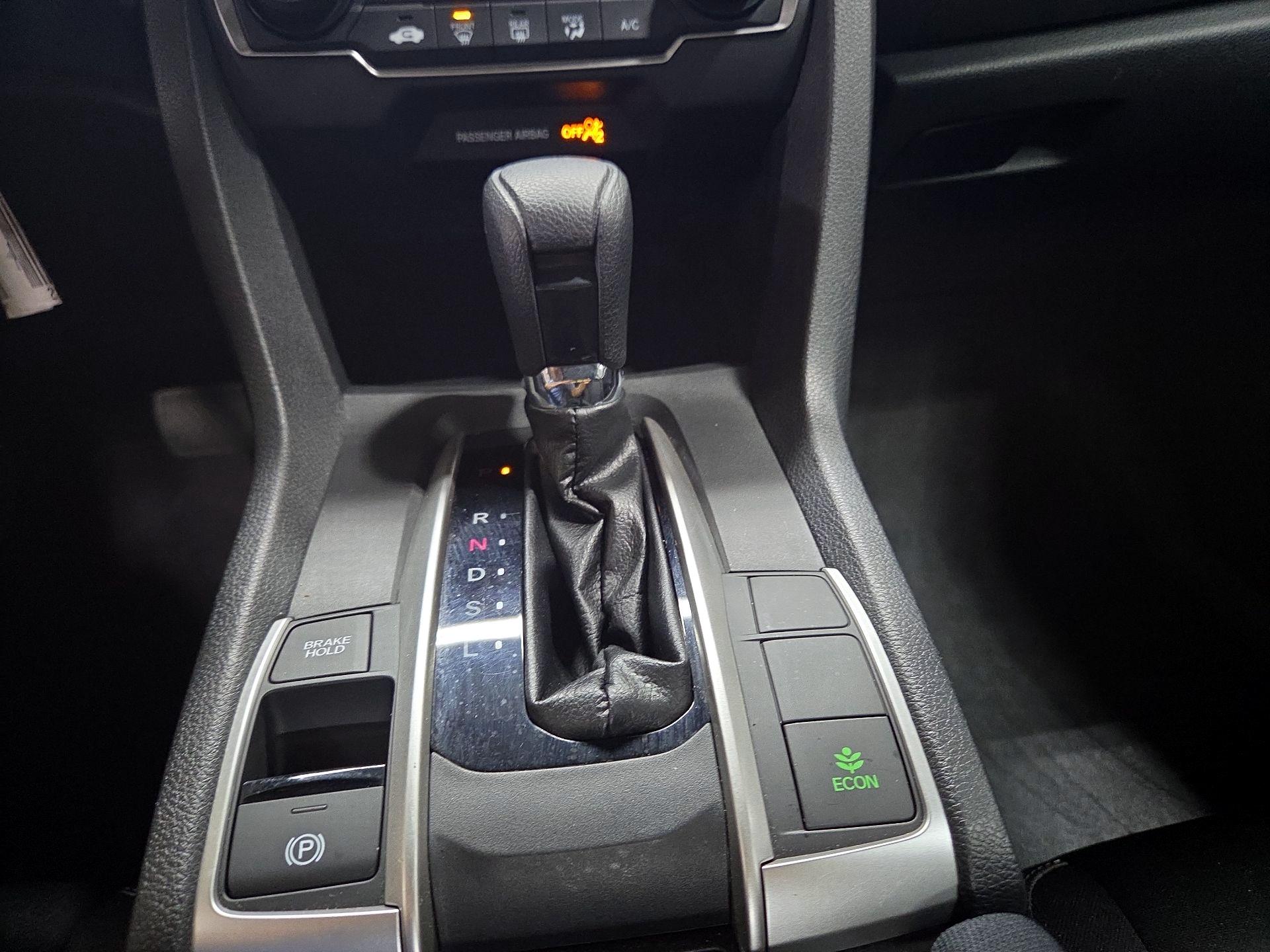 Thumbnail: 2019 Honda Civic - 17