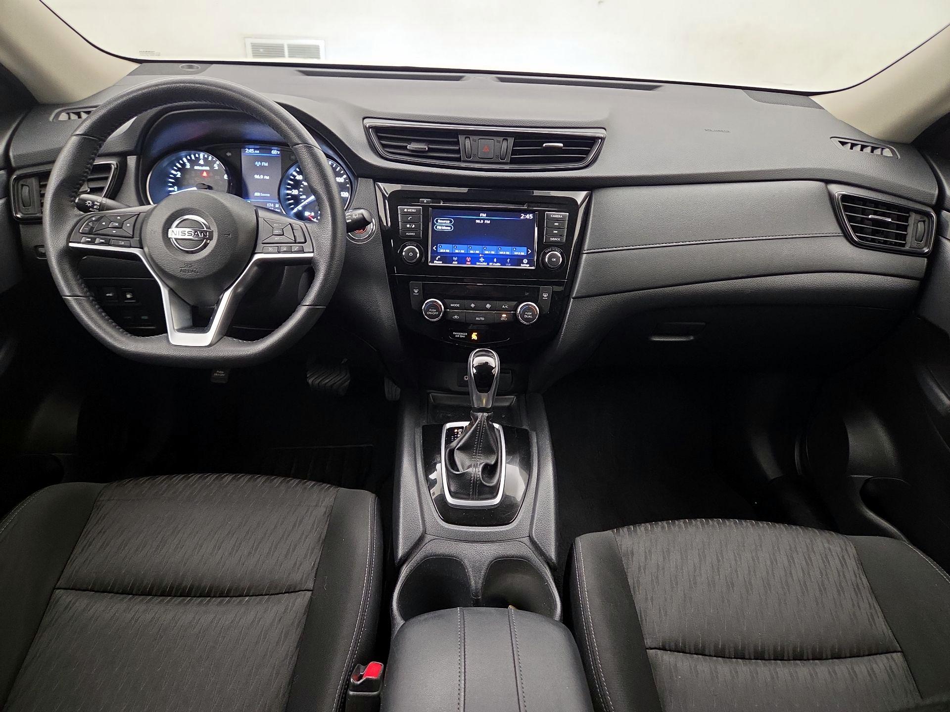 Thumbnail: 2019 Nissan Rogue - 9