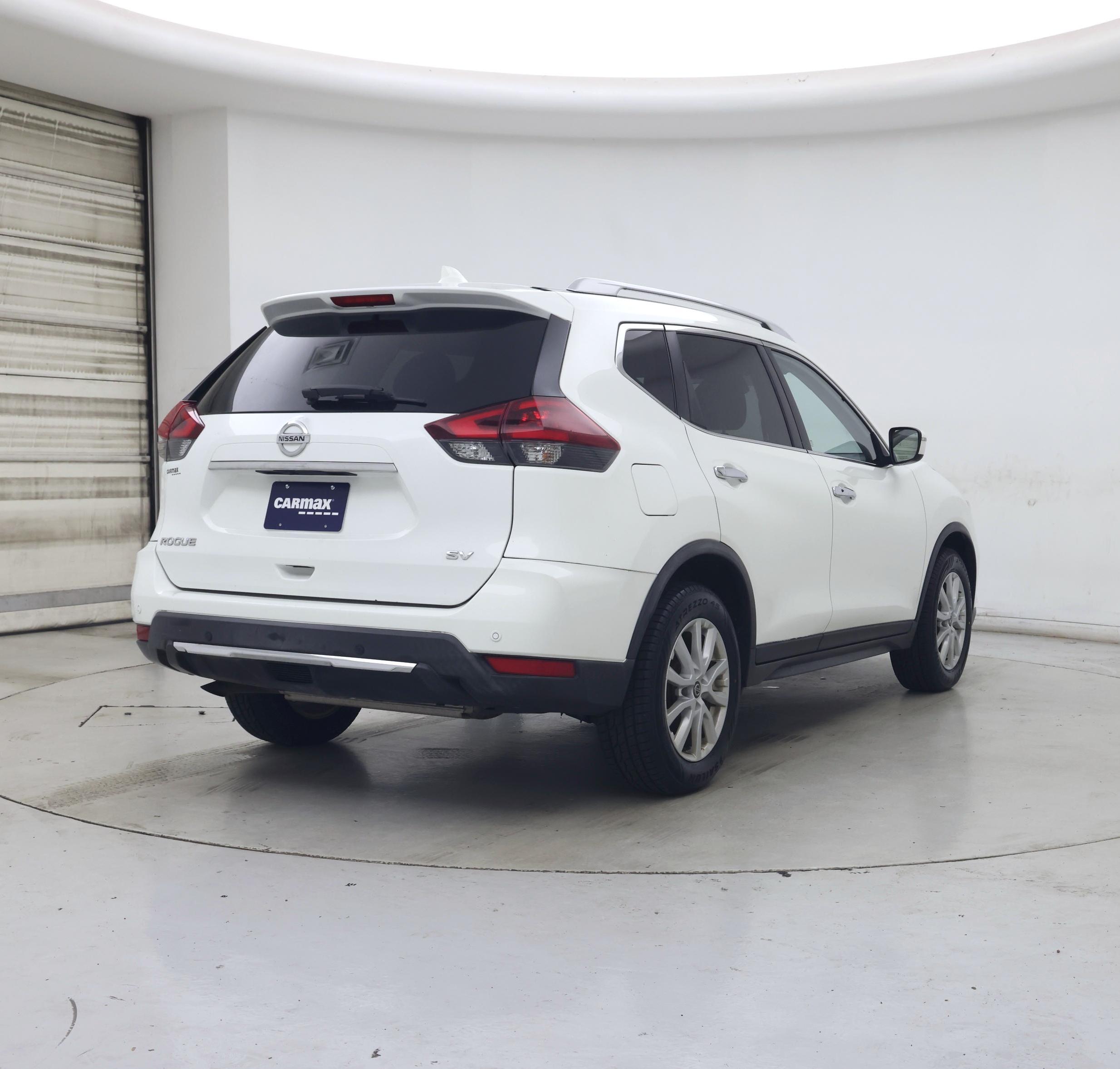 Thumbnail: 2019 Nissan Rogue - 8