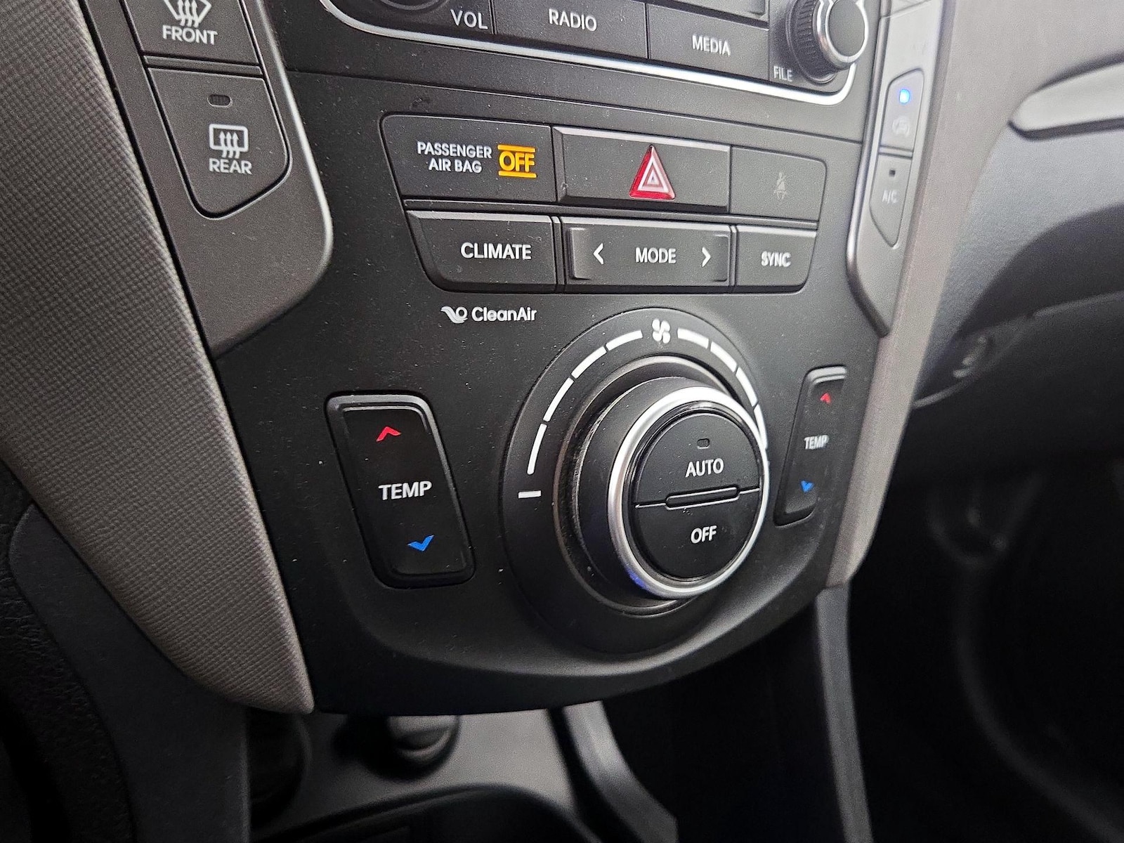 2017 Hyundai Santa Fe Sport - Photo 17