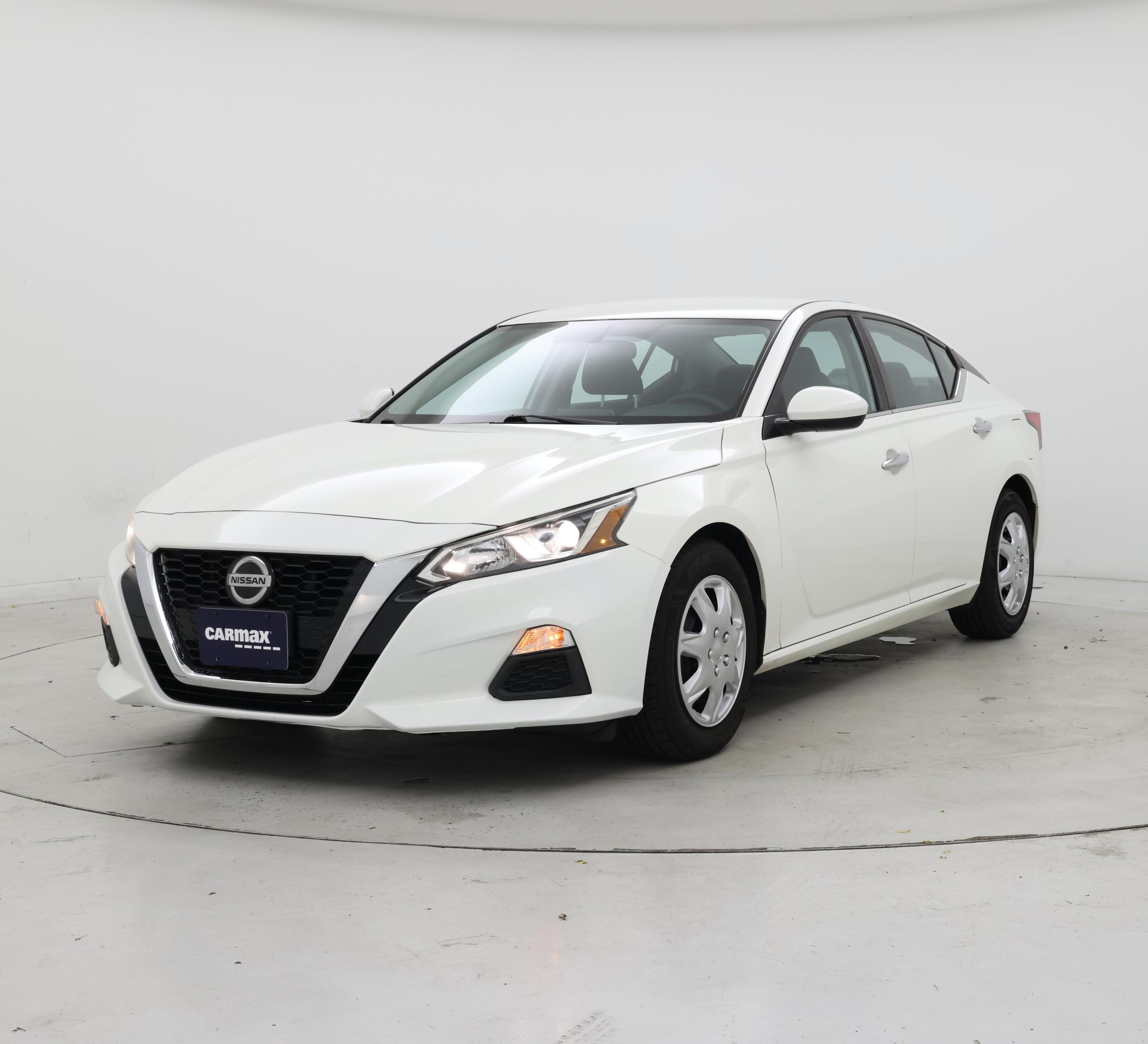 Thumbnail: 2020 Nissan Altima - 4