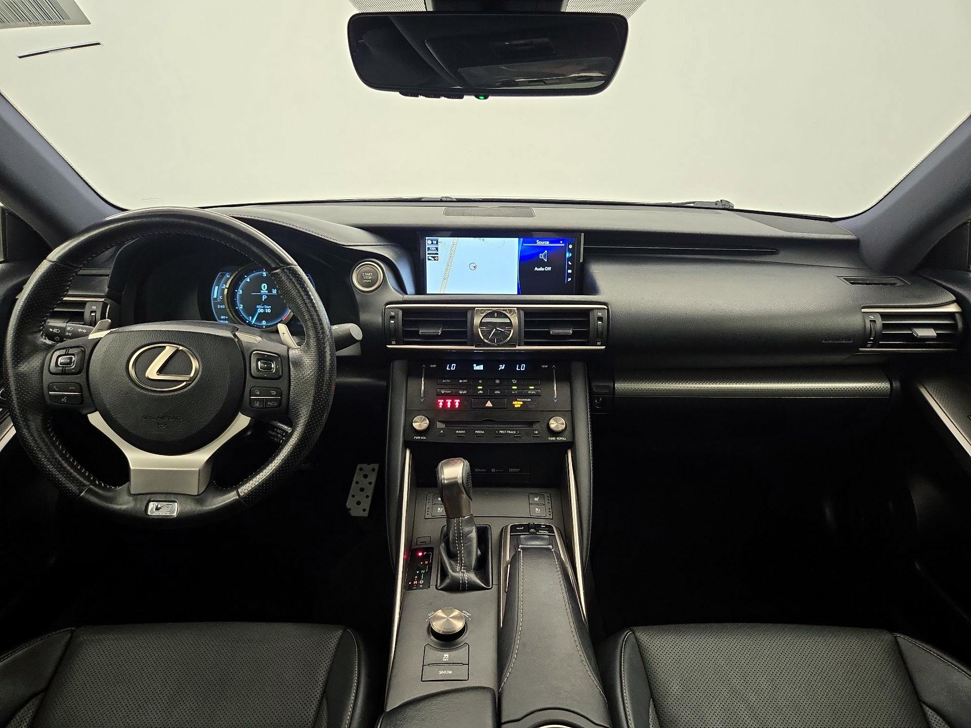 Thumbnail: 2018 Lexus IS - 9
