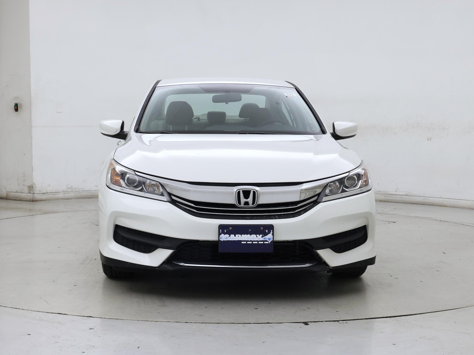 2017 Honda Accord LX - Photo 6