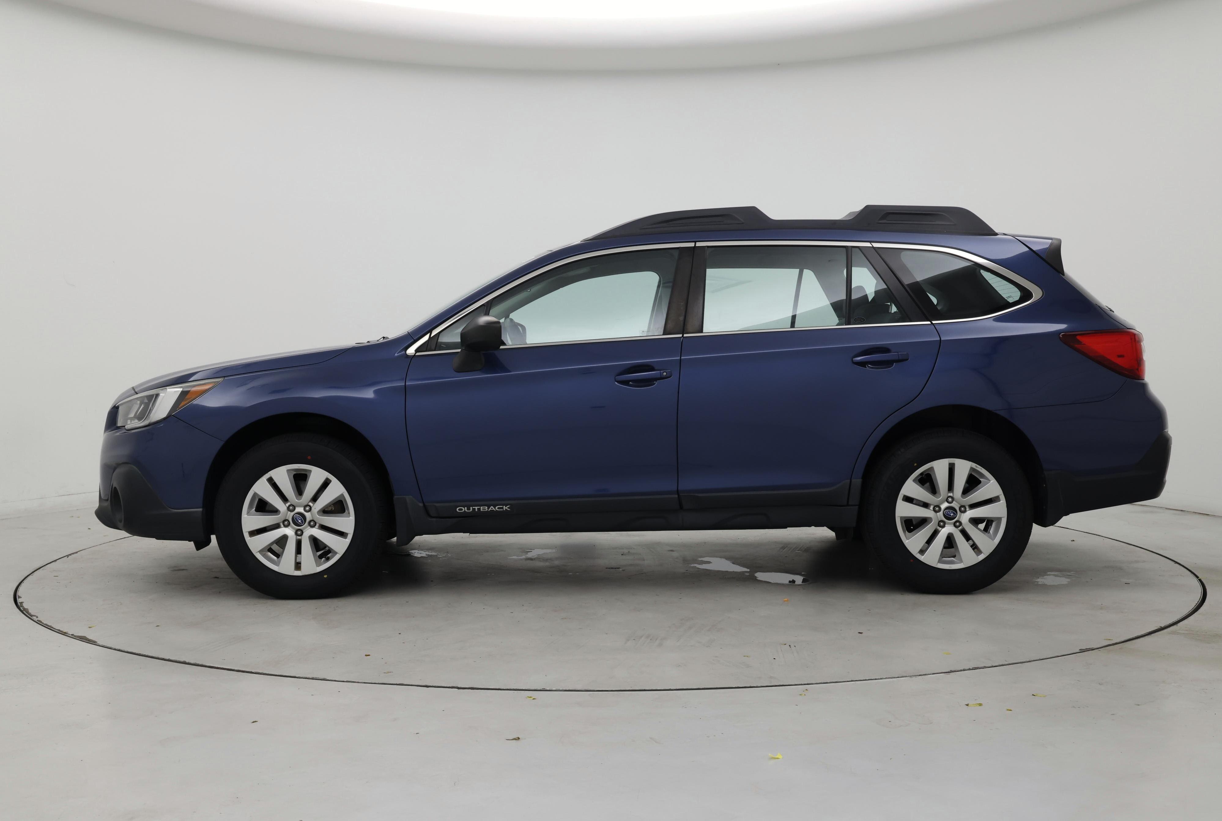 Thumbnail: 2019 Subaru Outback - 3