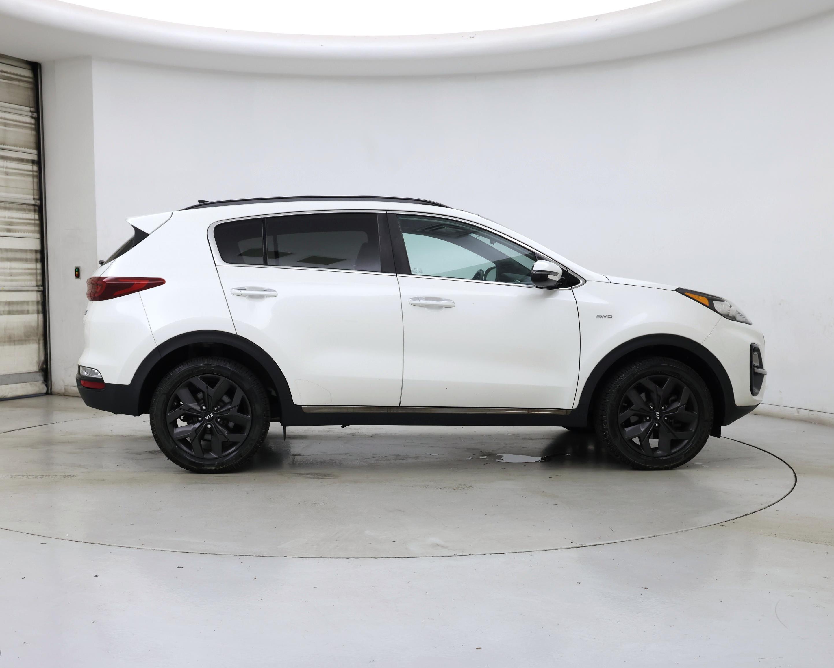 Thumbnail: 2020 Kia Sportage - 7