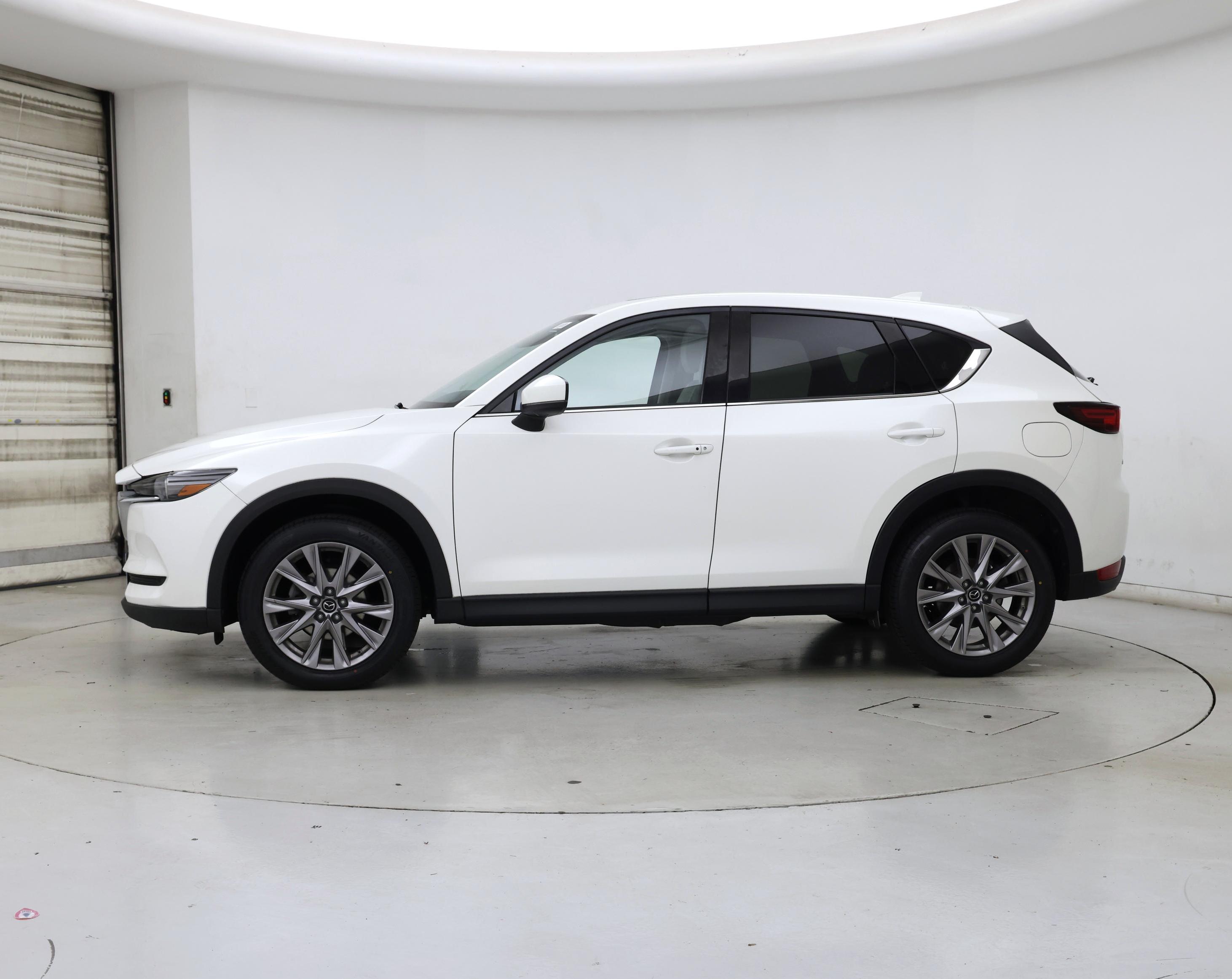 Thumbnail: 2019 Mazda CX-5 - 3