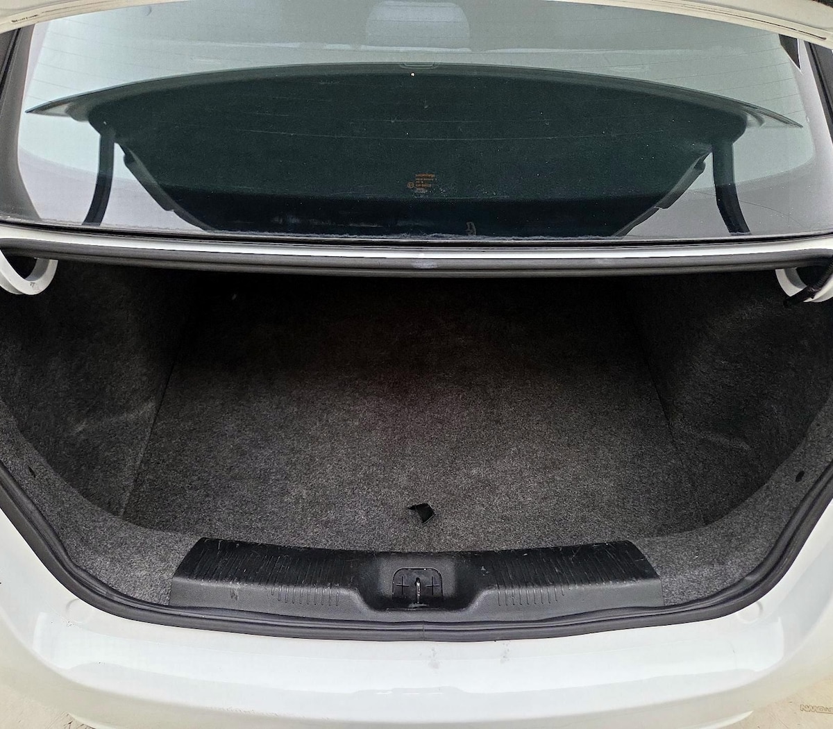 Trunk/Cargo (Seats Up)