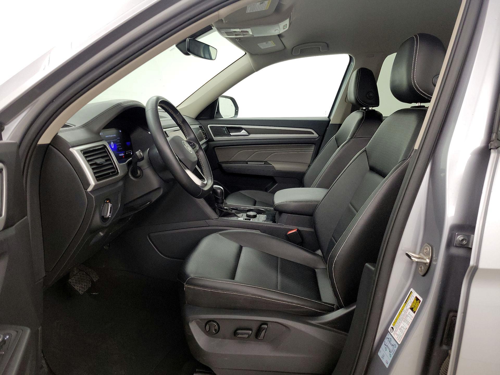 Thumbnail: 2022 Volkswagen Atlas - 11