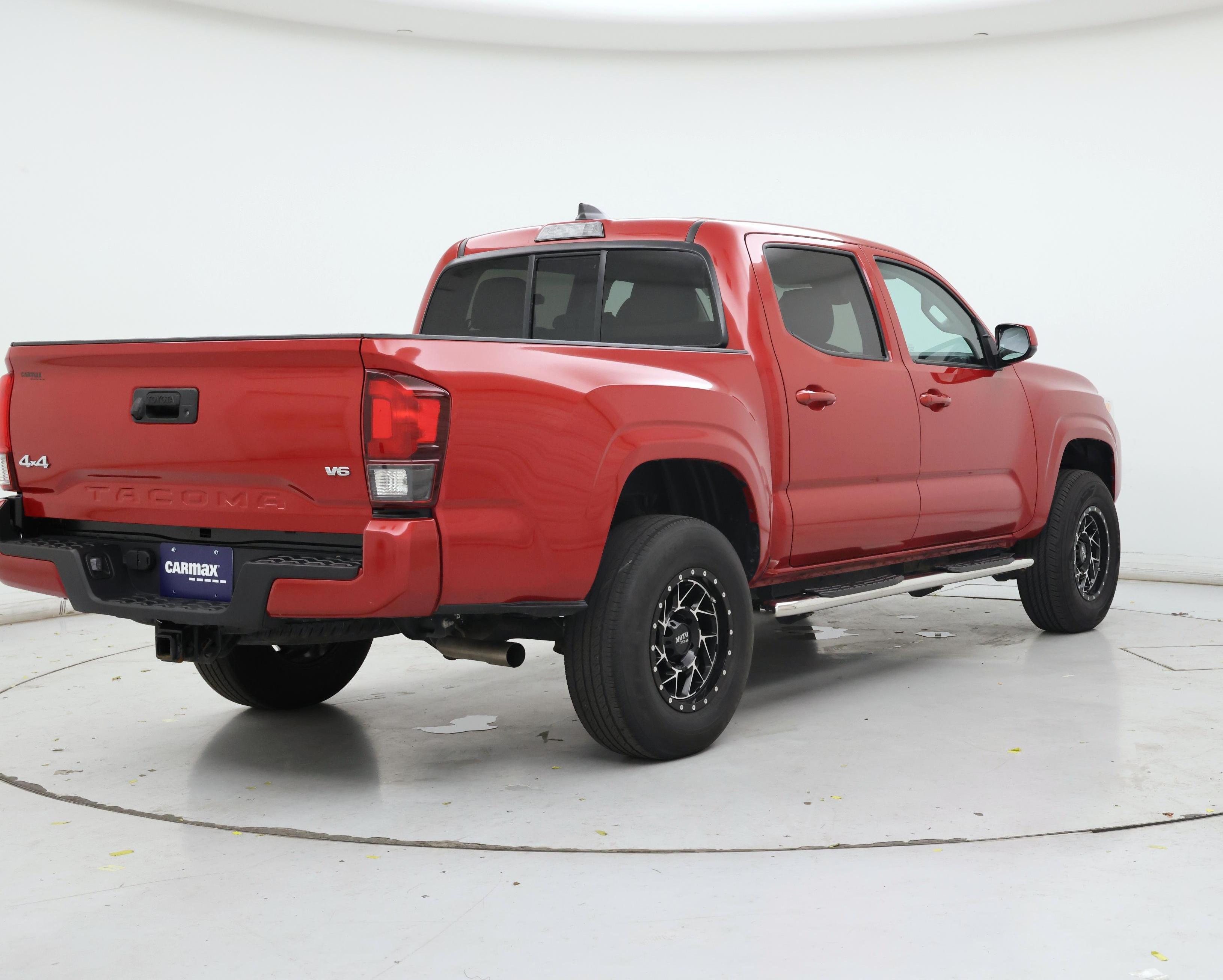 Thumbnail: 2023 Toyota Tacoma - 8