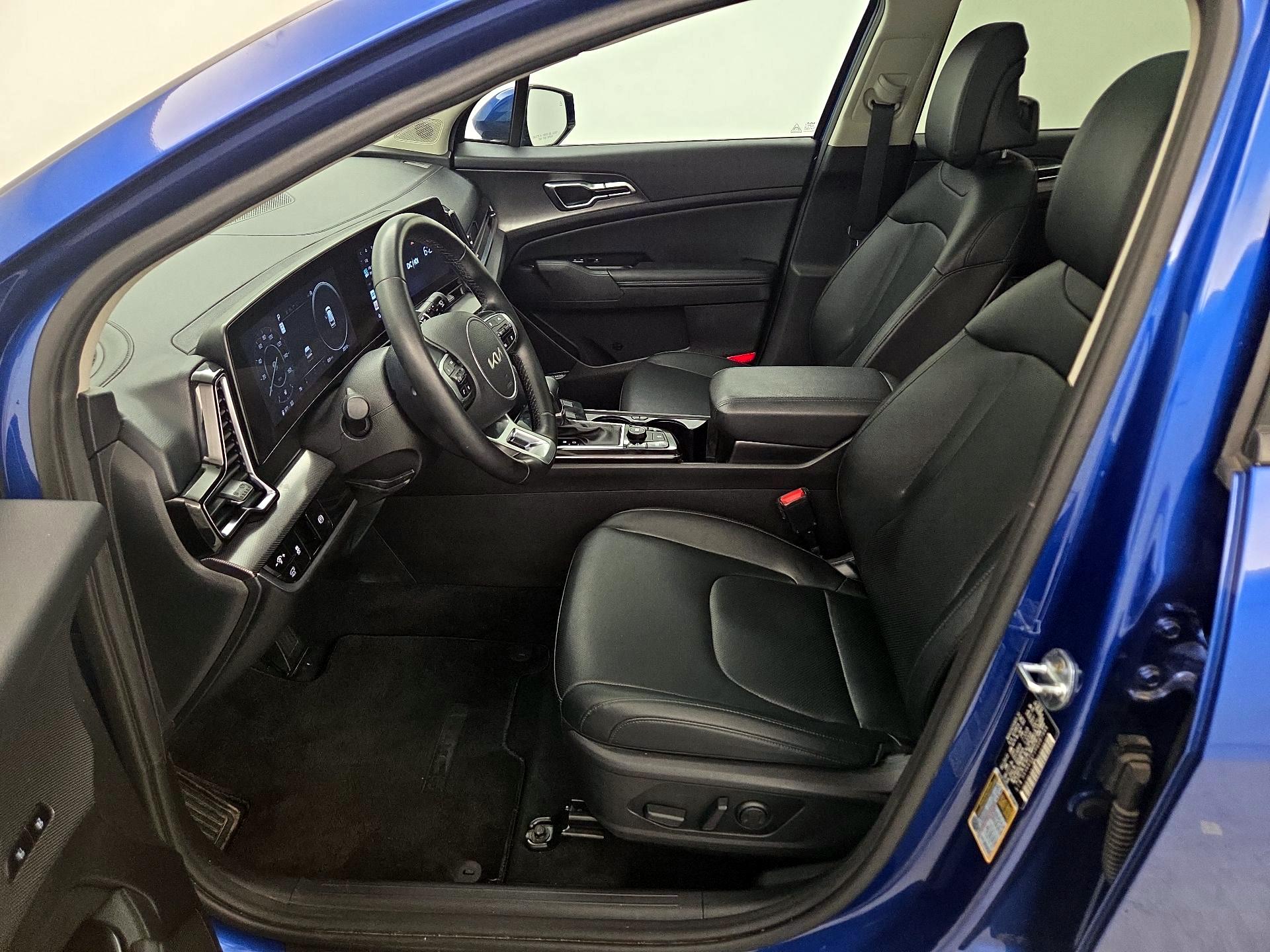 Thumbnail: 2023 Kia Sportage - 11