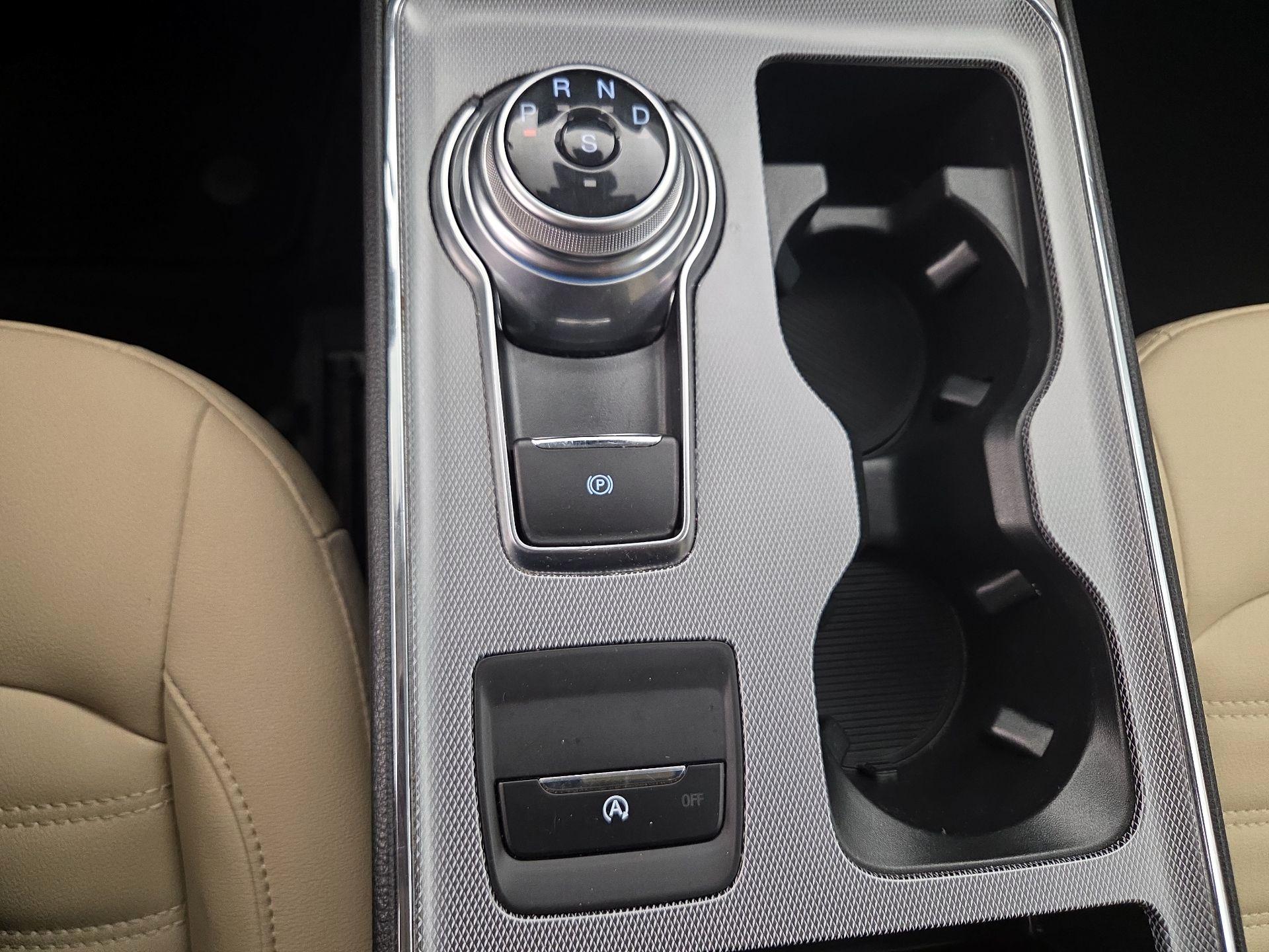 Thumbnail: 2020 Ford Escape - 17