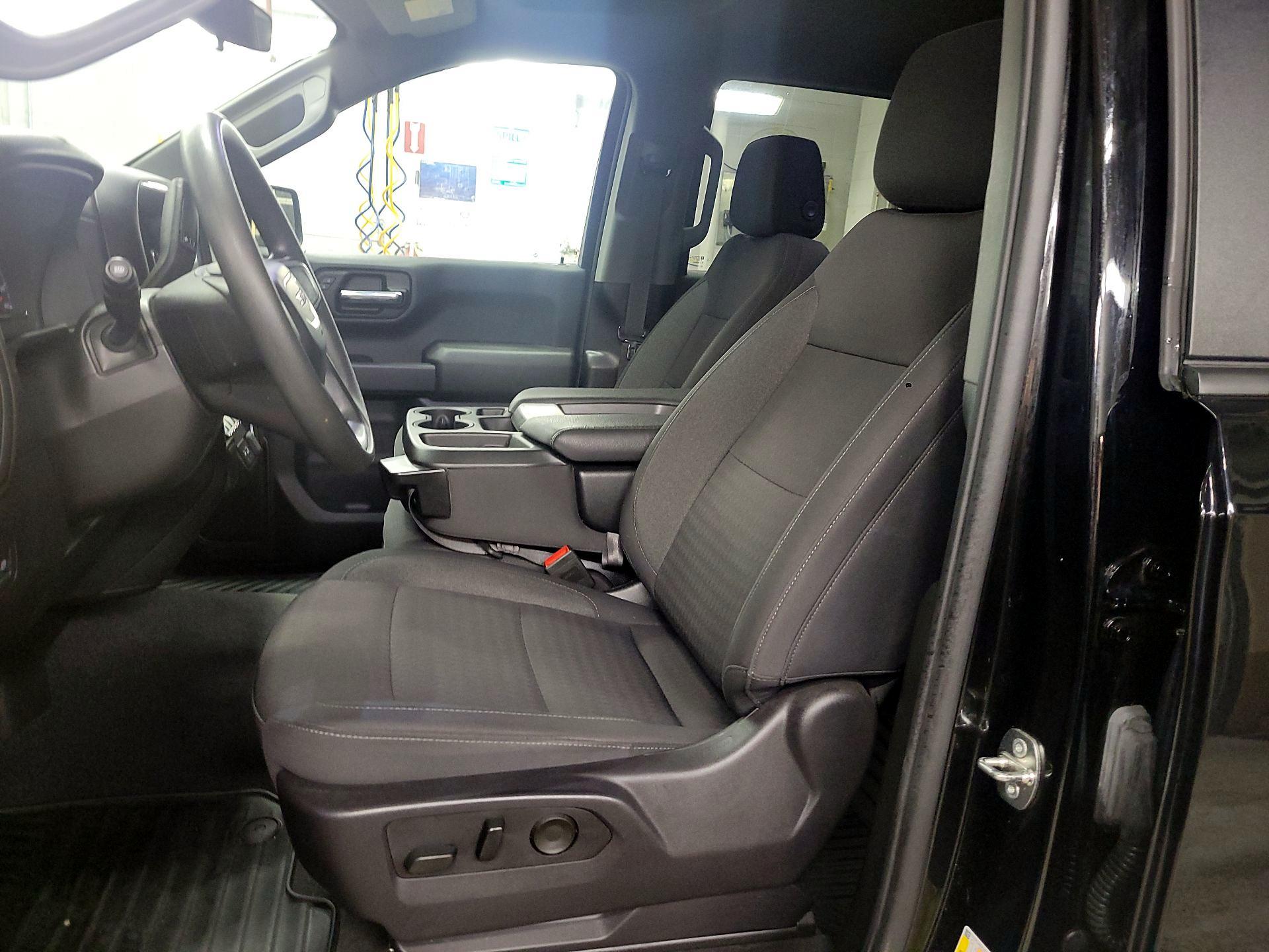 Thumbnail: 2024 GMC Sierra 1500 - 11