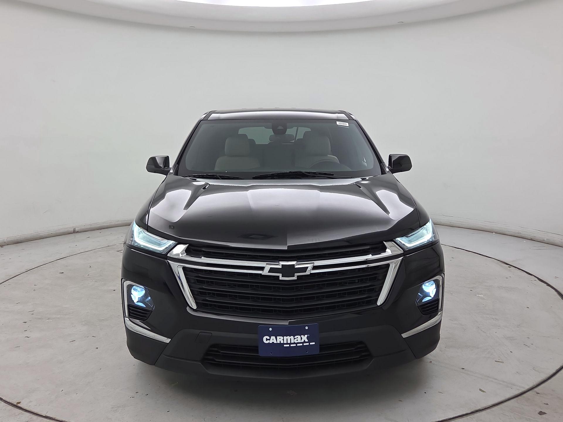 Thumbnail: 2023 Chevrolet Traverse - 2