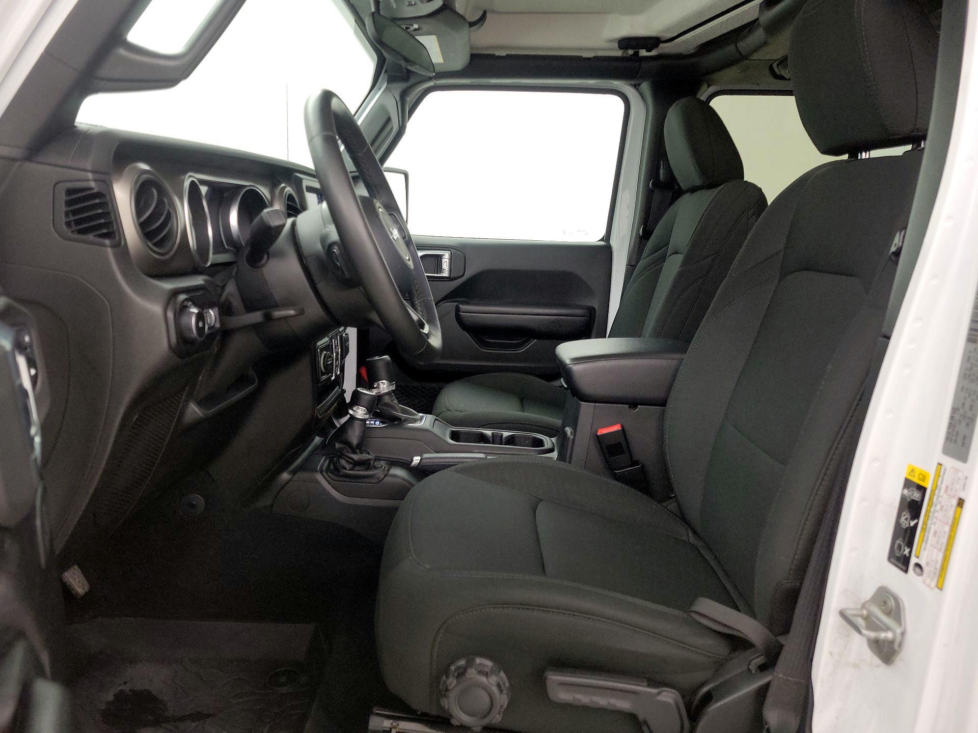 Thumbnail: 2020 Jeep Wrangler - 11