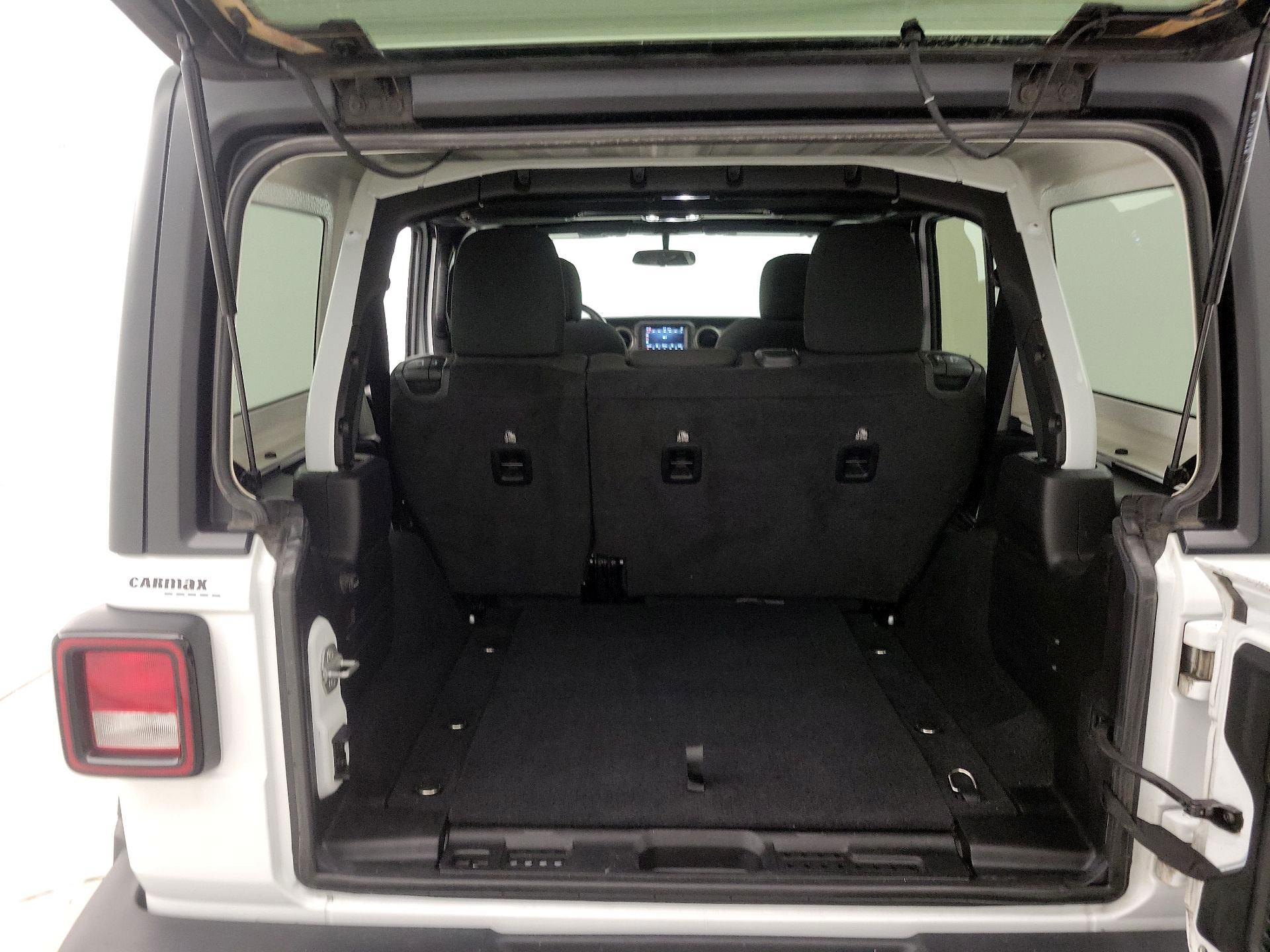 Thumbnail: 2020 Jeep Wrangler - 20