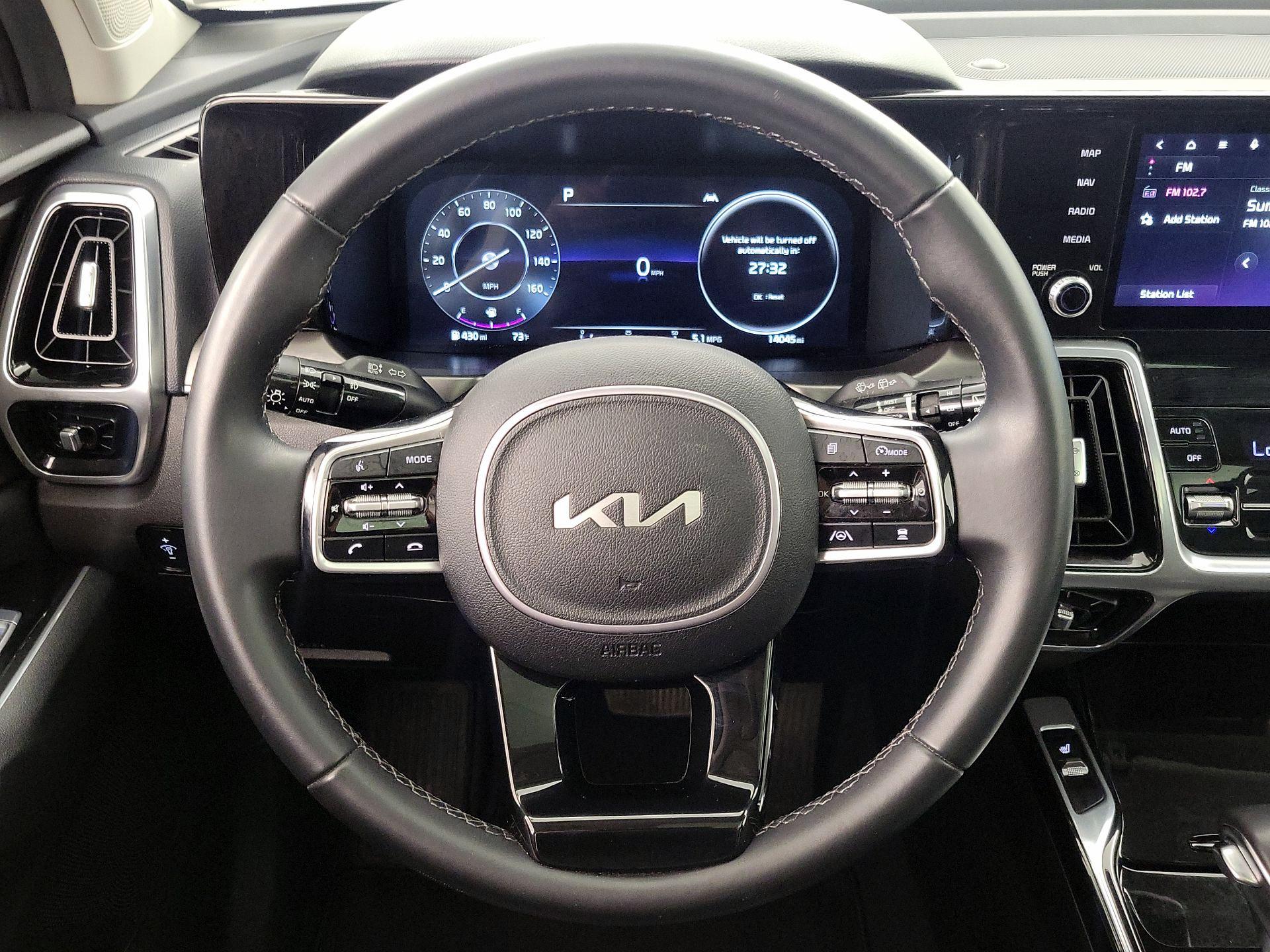 Thumbnail: 2023 Kia Sorento - 10