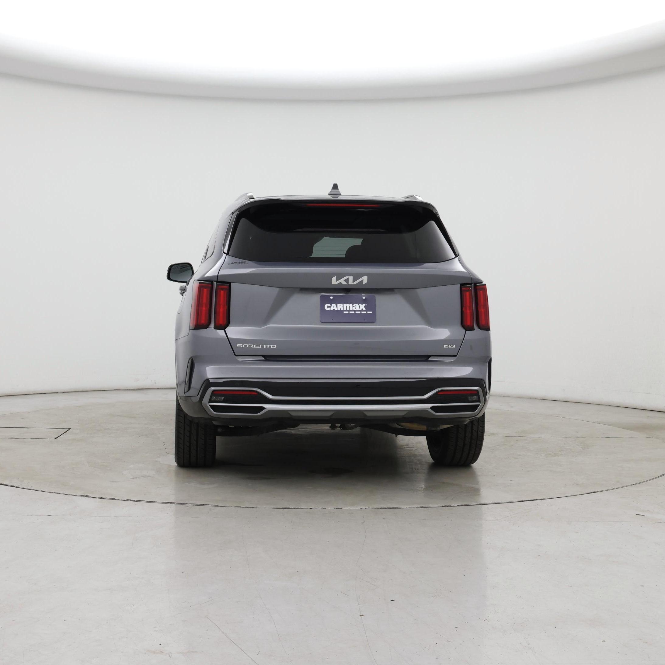 Thumbnail: 2023 Kia Sorento - 6