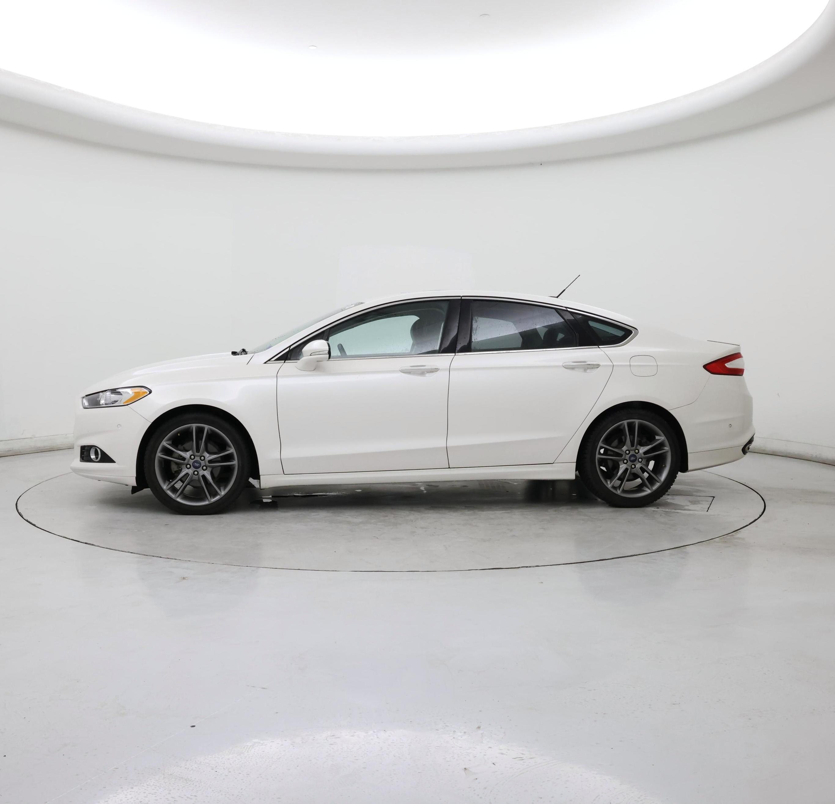 Thumbnail: 2014 Ford Fusion - 3