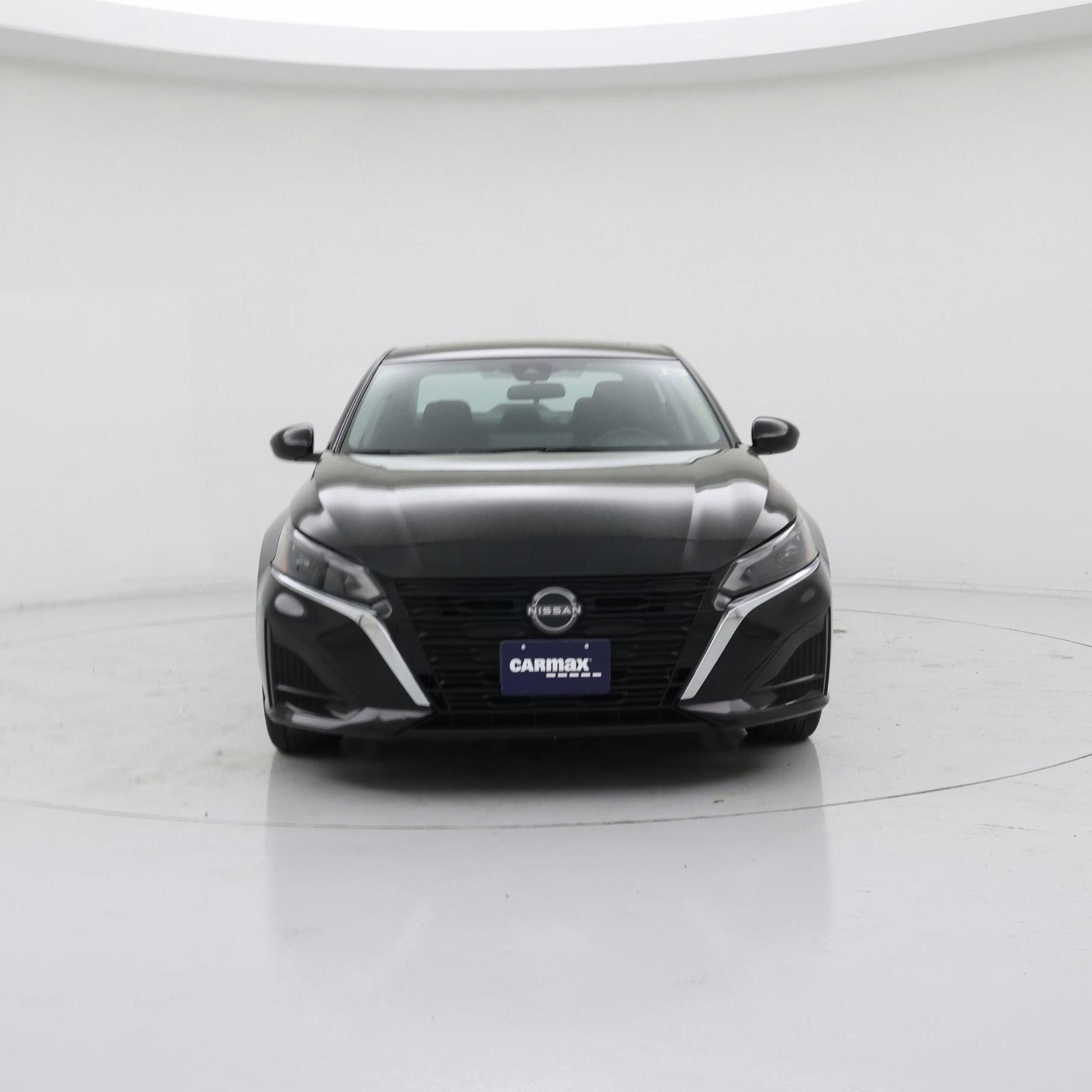 Thumbnail: 2023 Nissan Altima - 5