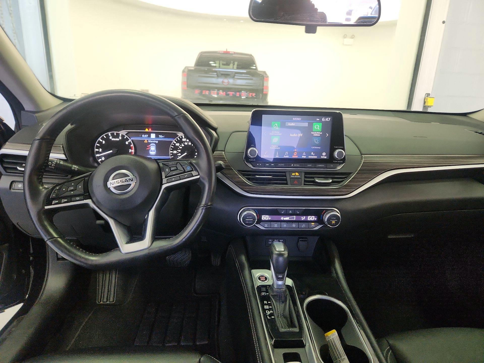 Thumbnail: 2022 Nissan Altima - 9