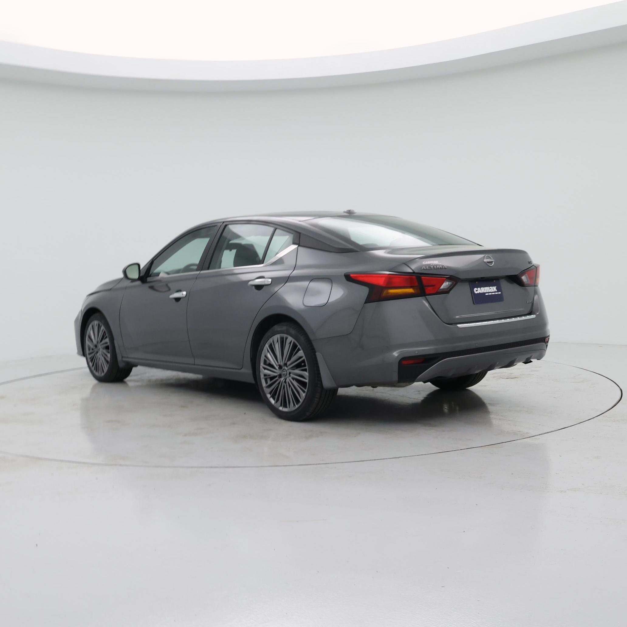 Thumbnail: 2023 Nissan Altima - 2