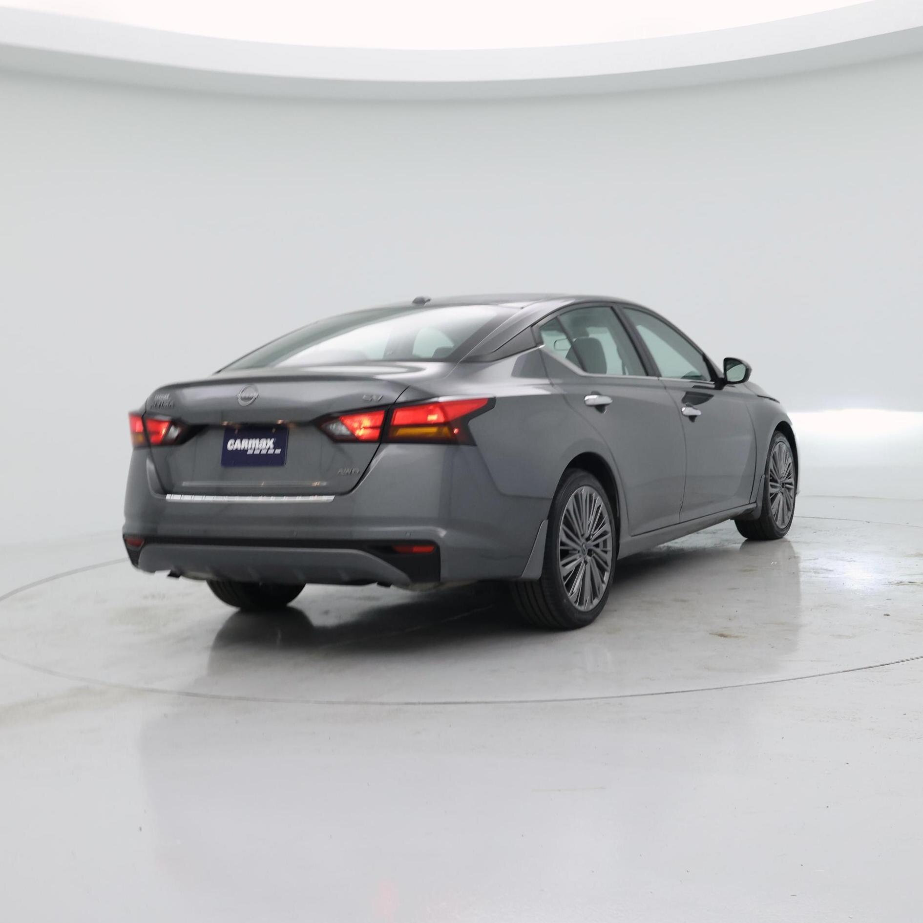 Thumbnail: 2023 Nissan Altima - 8