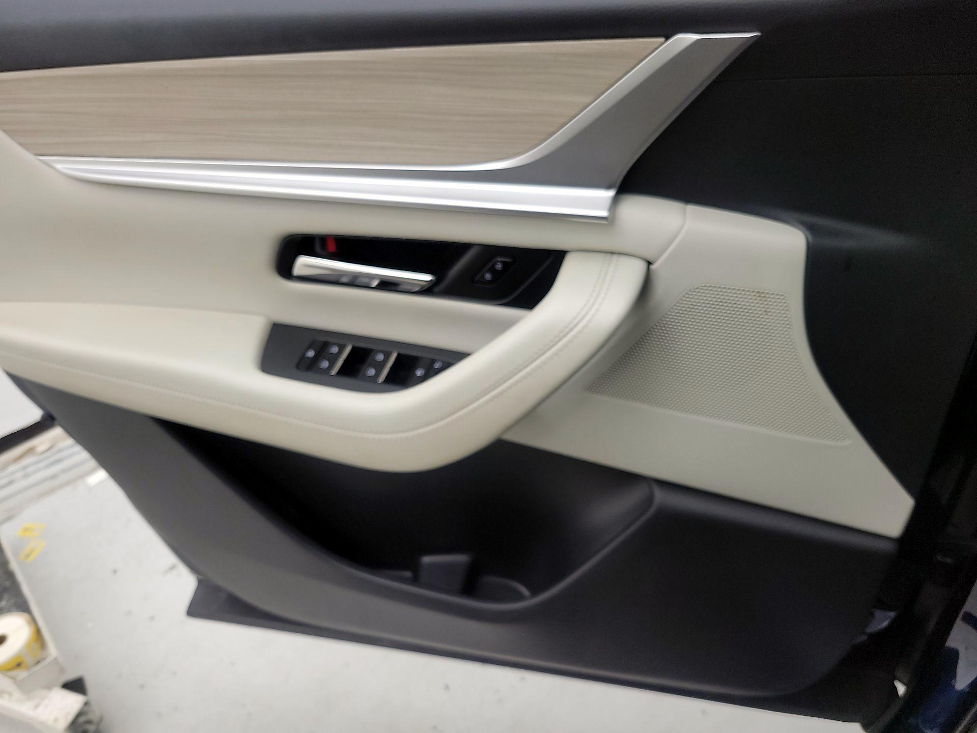 Thumbnail: 2024 Mazda CX-90 - 12