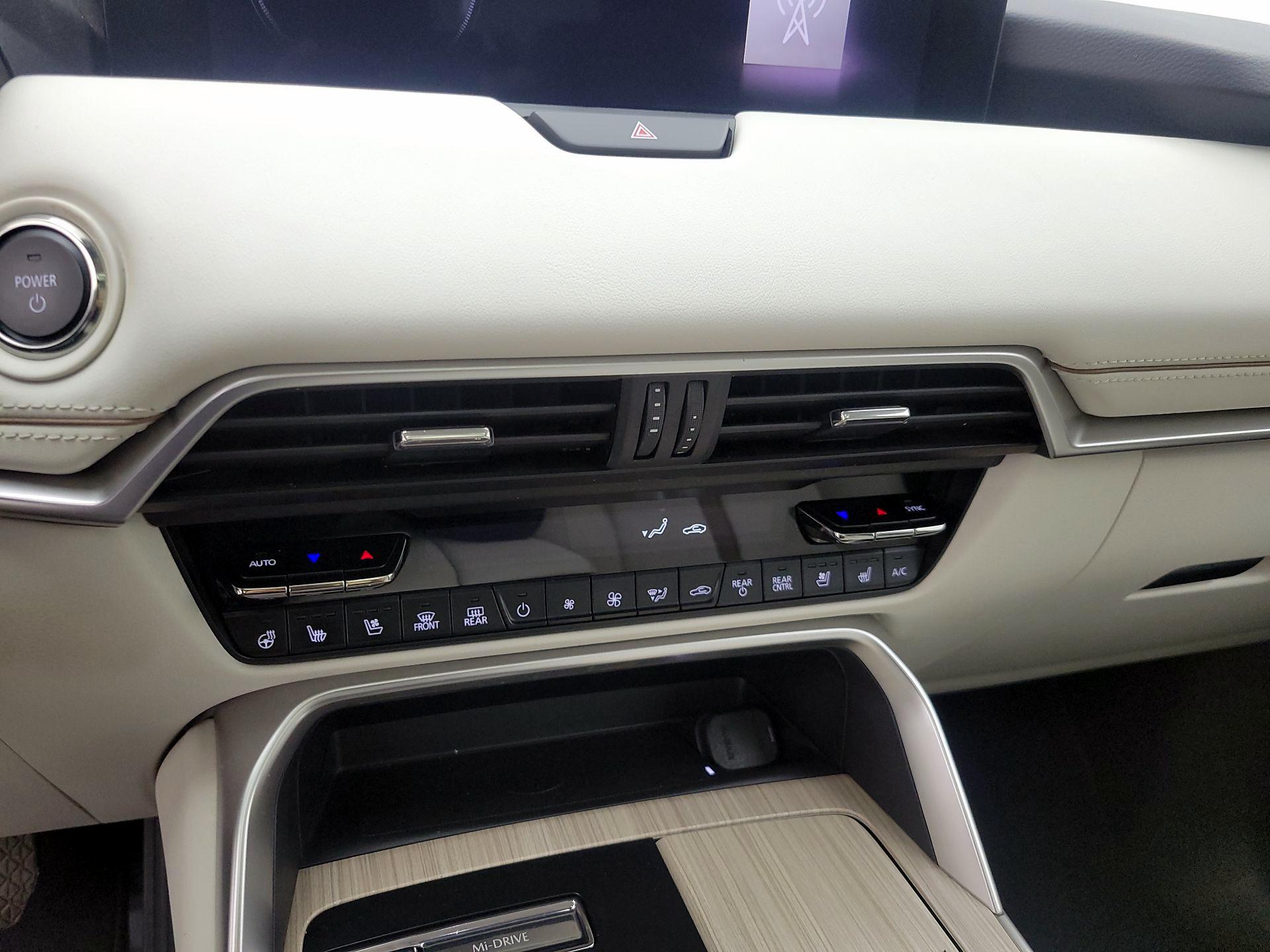 Thumbnail: 2024 Mazda CX-90 - 16