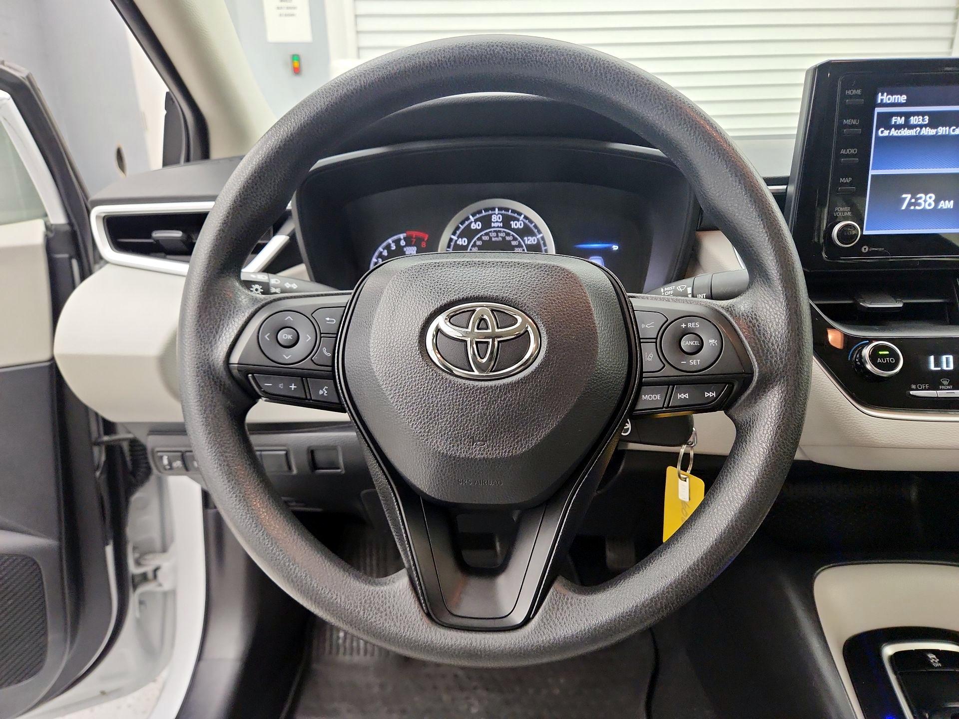 Thumbnail: 2022 Toyota Corolla - 10