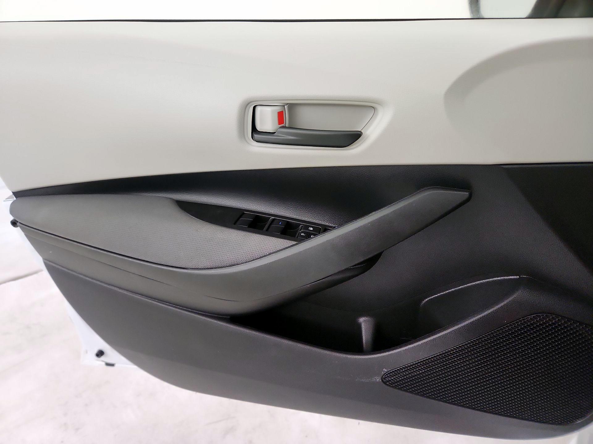 Thumbnail: 2022 Toyota Corolla - 12