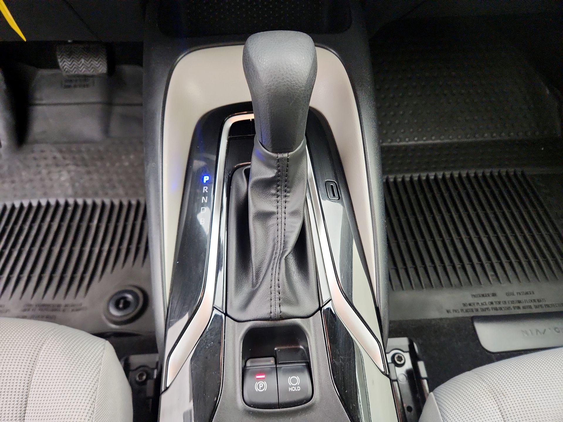 Thumbnail: 2022 Toyota Corolla - 17