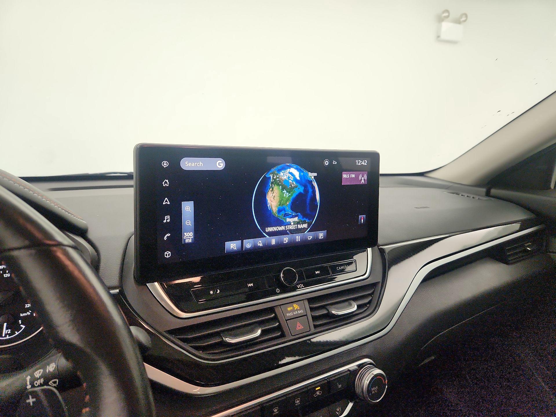 Thumbnail: 2023 Nissan Altima - 14