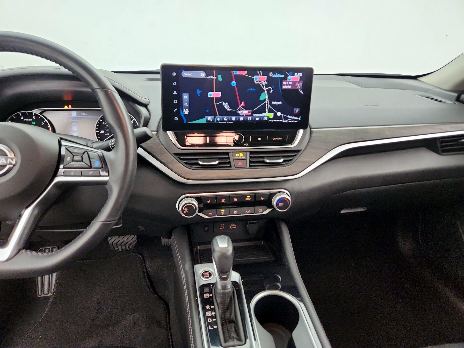 Thumbnail: 2023 Nissan Altima - 9